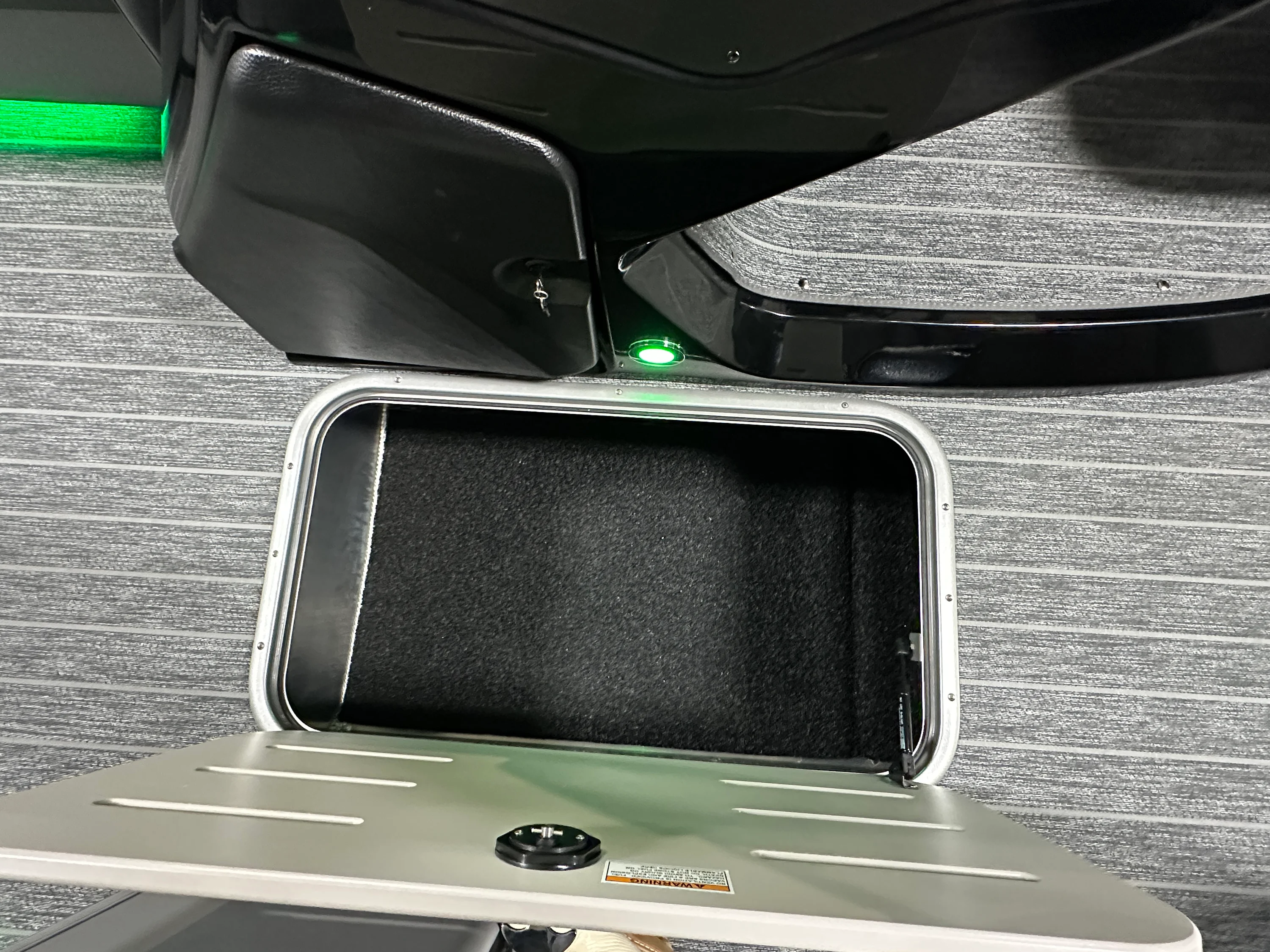 2026 Premier 230SOLARIS Image Thumbnail #58