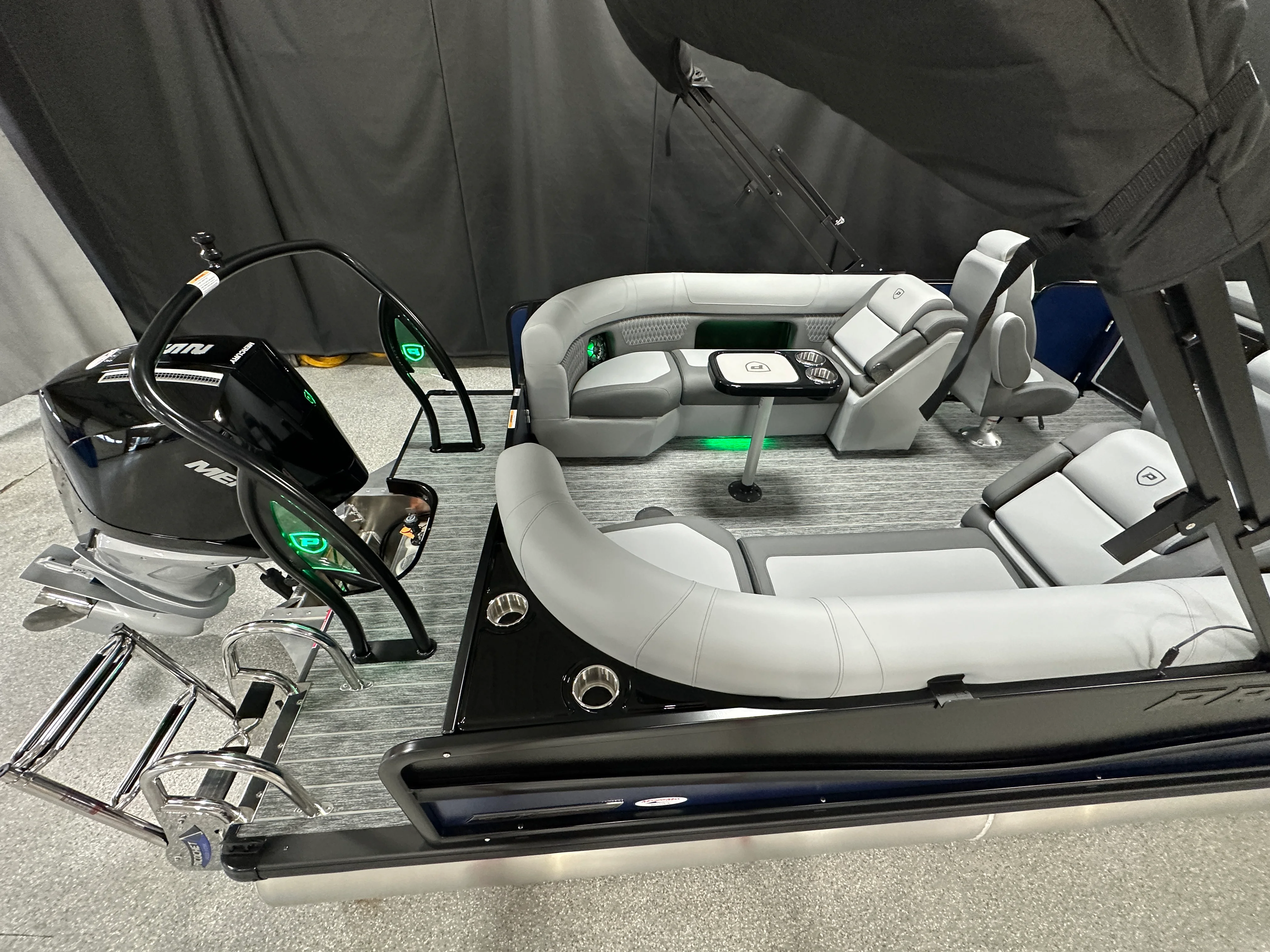 2026 Premier 230SOLARIS Image Thumbnail #2