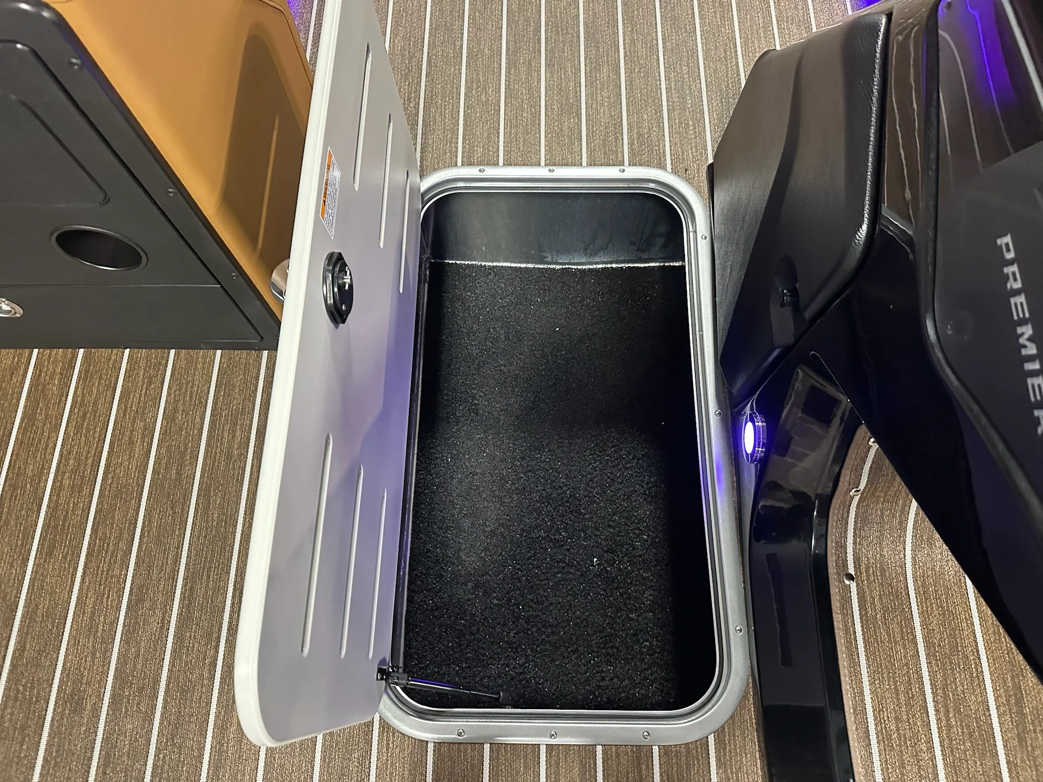 2026 Premier 230SOLARIS Image Thumbnail #50