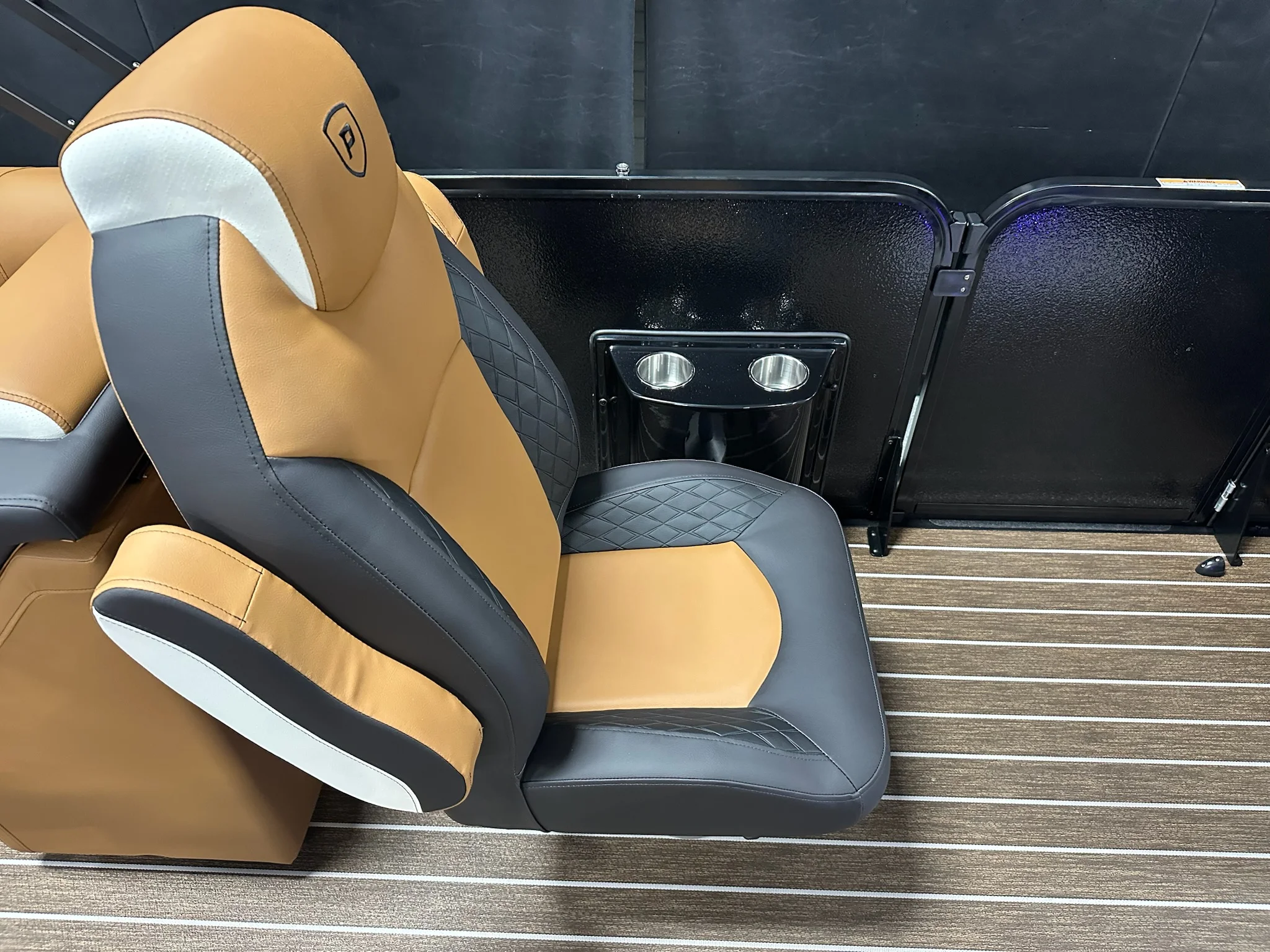 2026 Premier 230SOLARIS Image Thumbnail #34