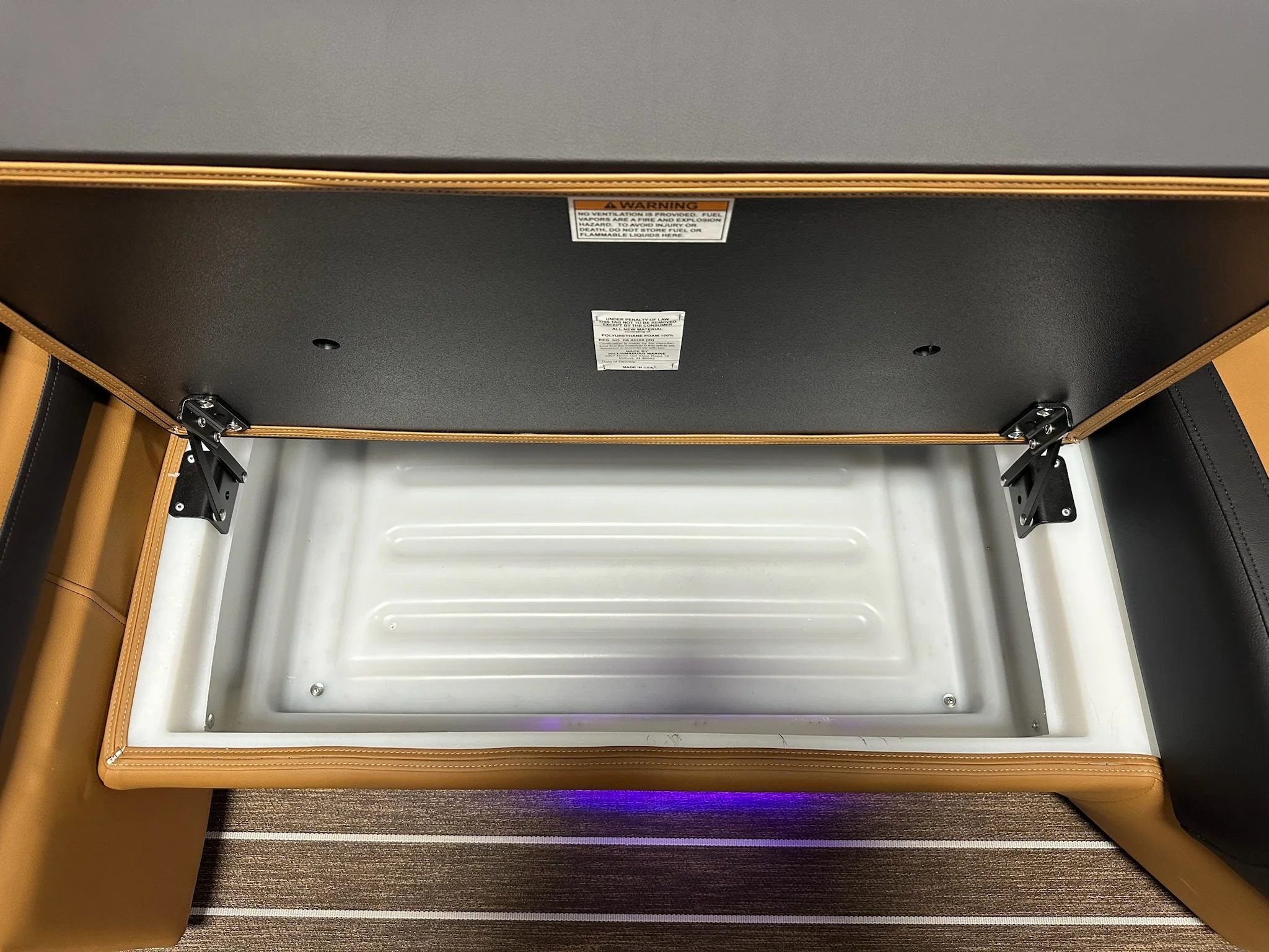 2026 Premier 230SOLARIS Image Thumbnail #30