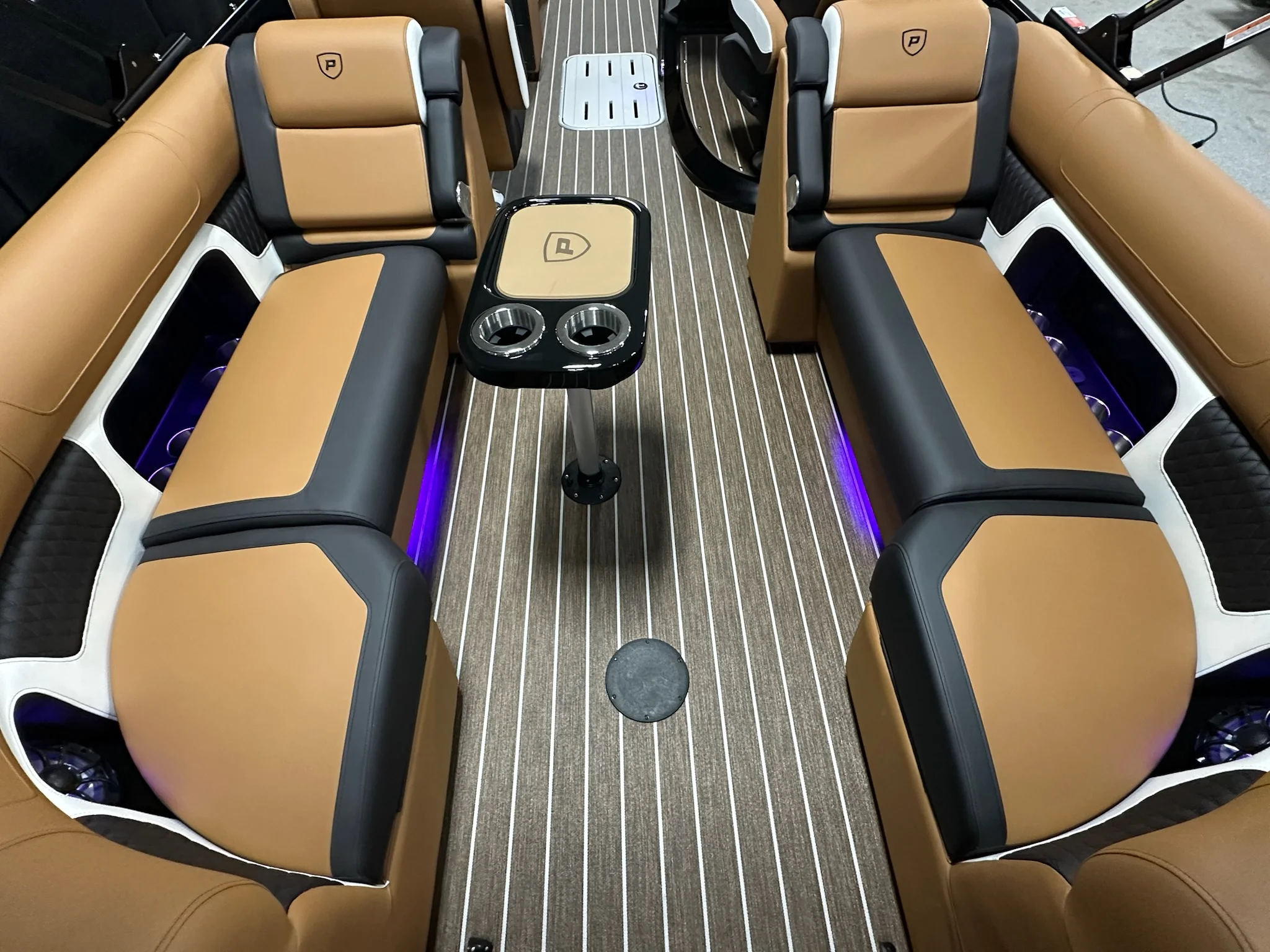 2026 Premier 230SOLARIS Image Thumbnail #15