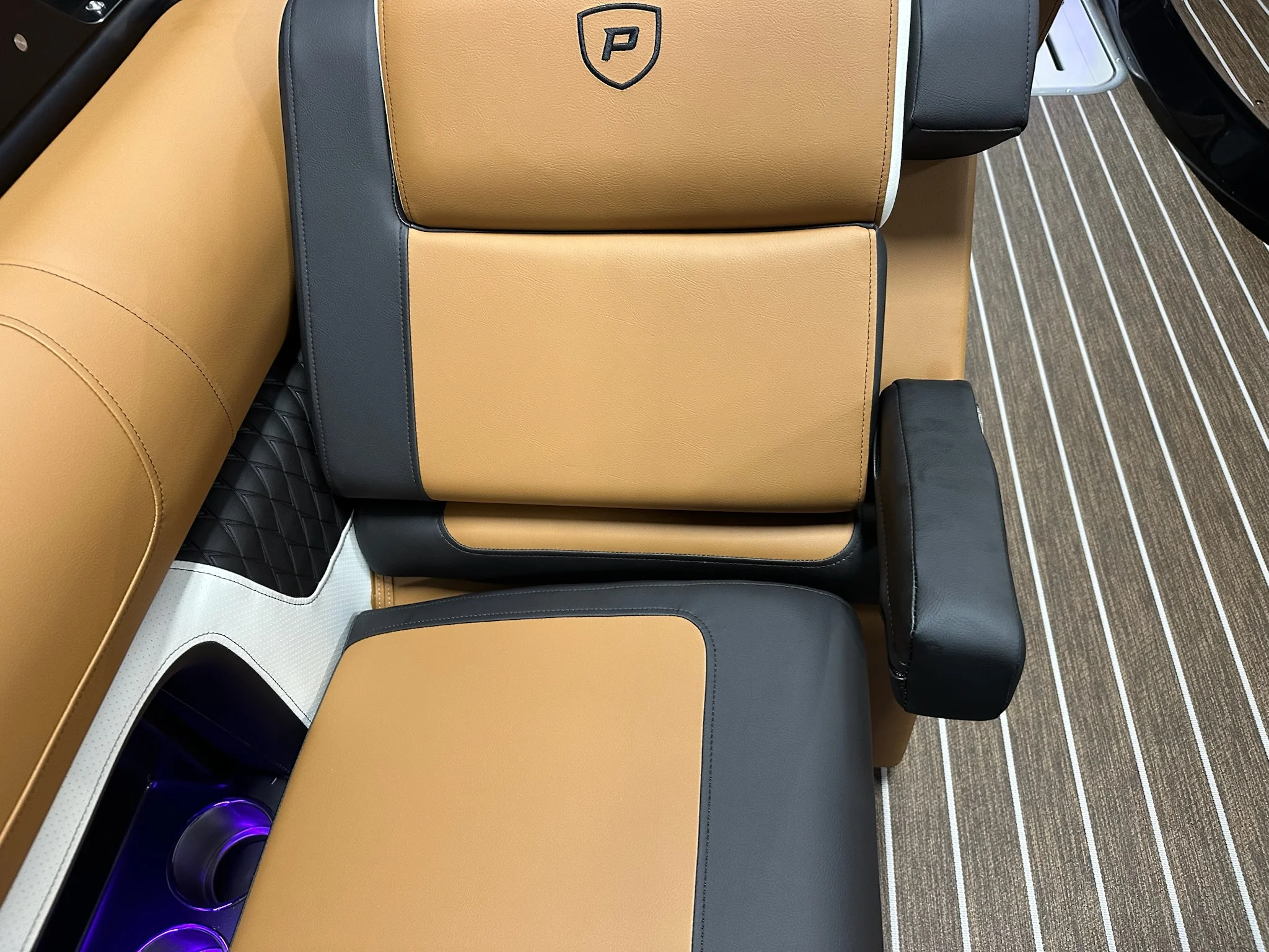 2026 Premier 230SOLARIS Image Thumbnail #25