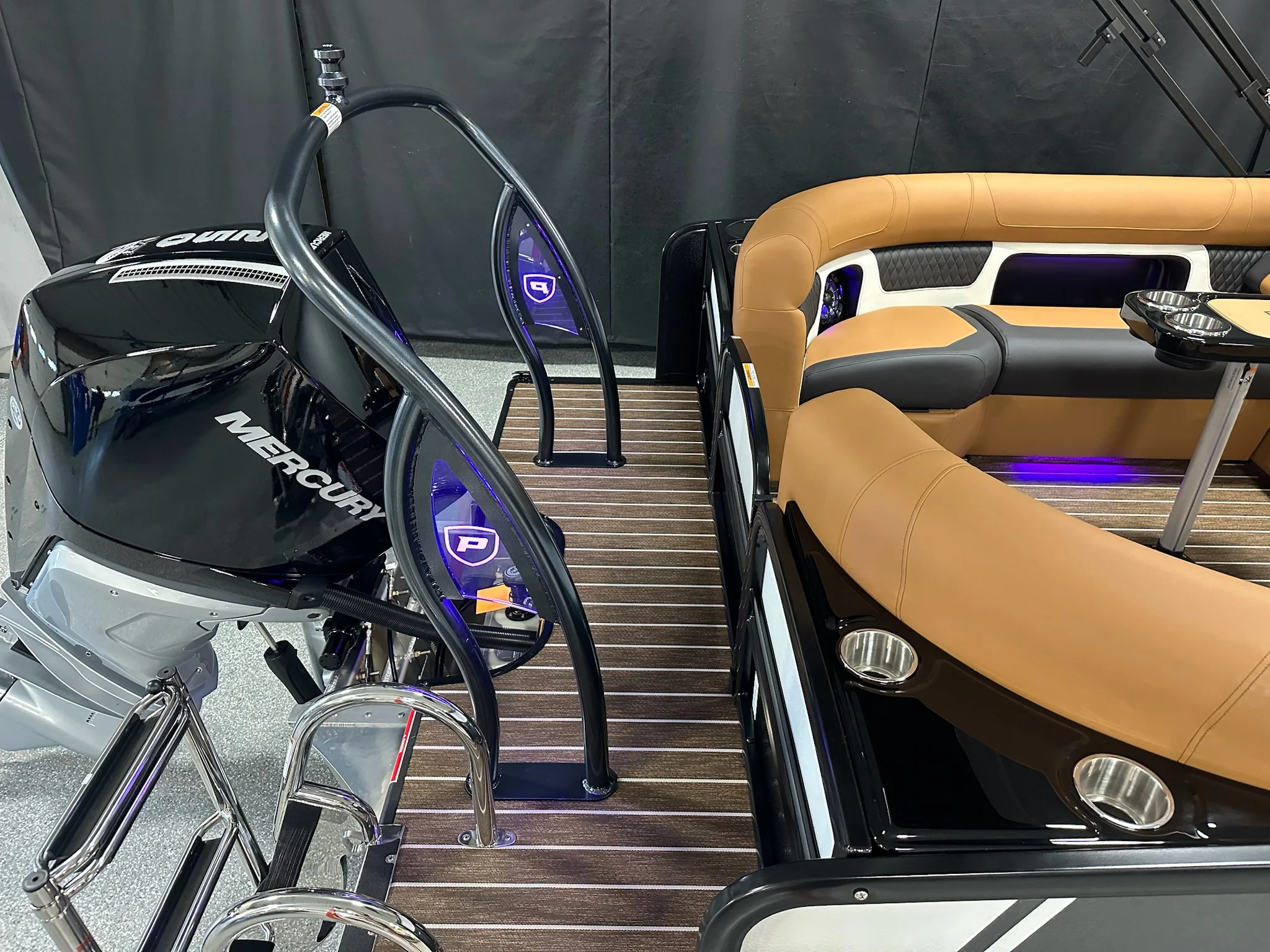 2026 Premier 230SOLARIS Image Thumbnail #3