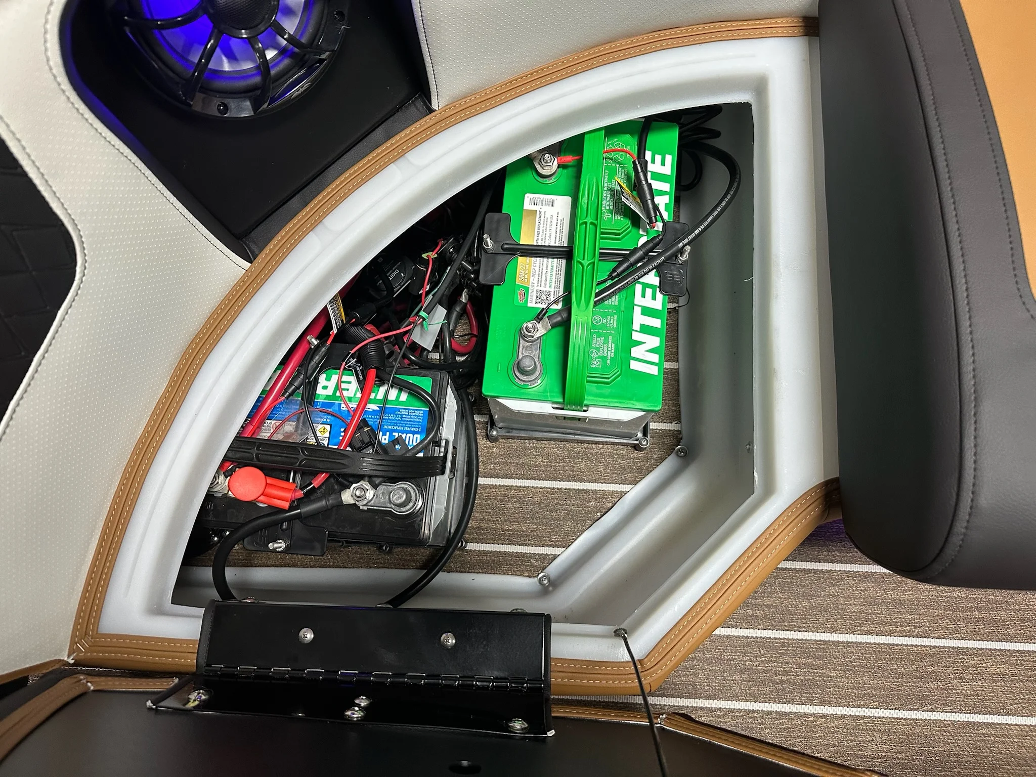 2026 Premier 230SOLARIS Image Thumbnail #19