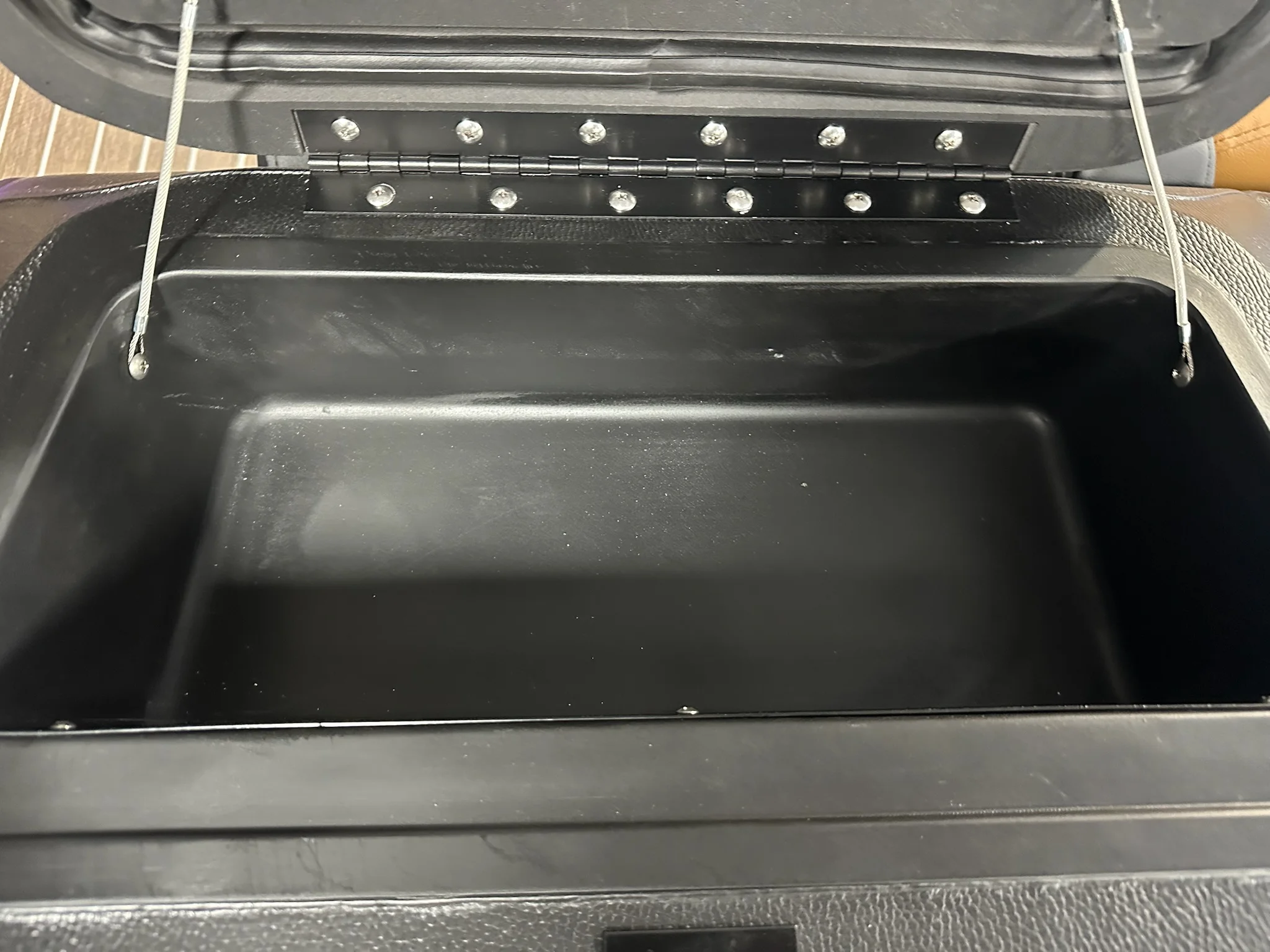 2026 Premier 230SOLARIS Image Thumbnail #48