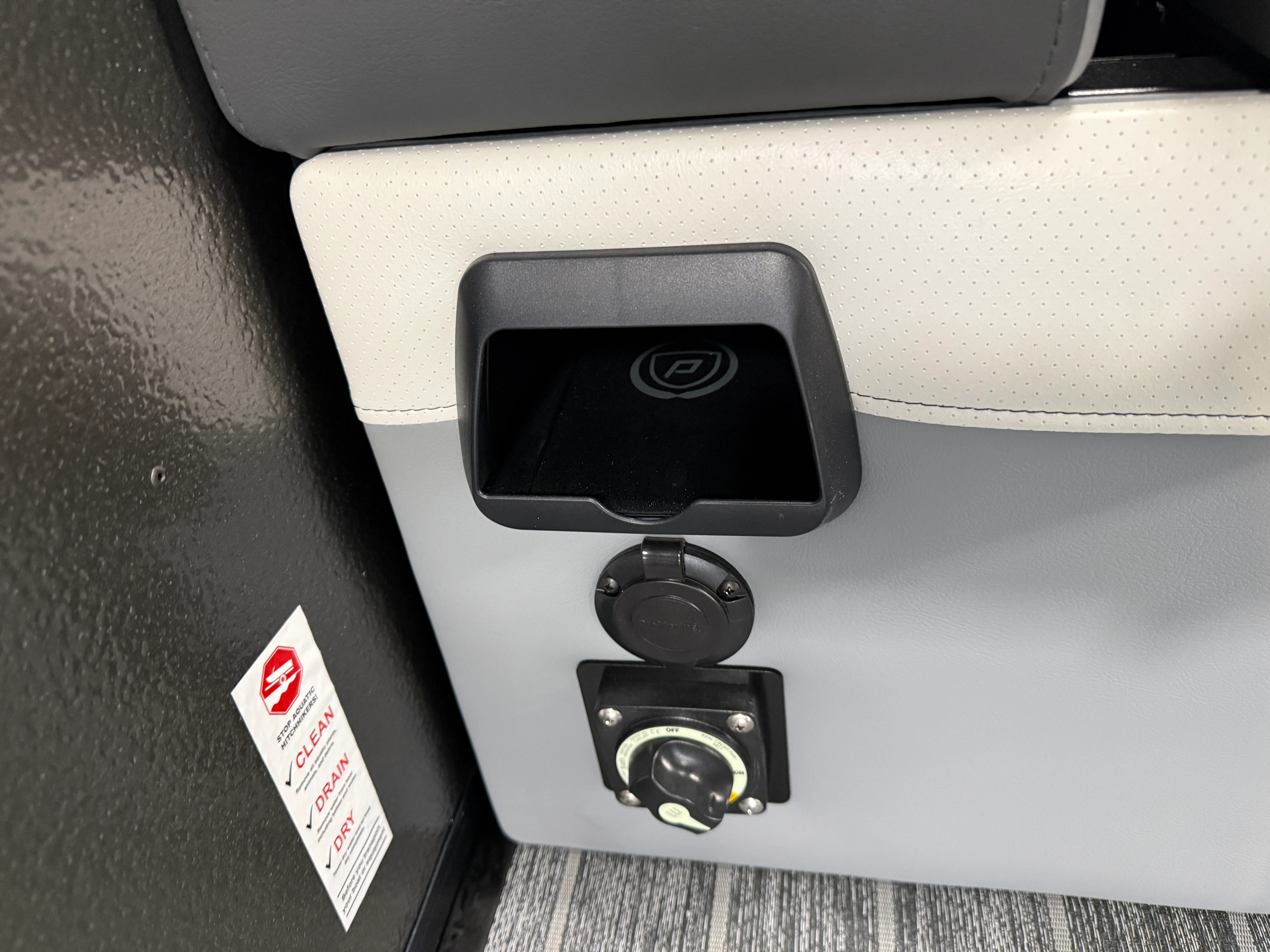 2026 Premier 230SOLARIS Image Thumbnail #30