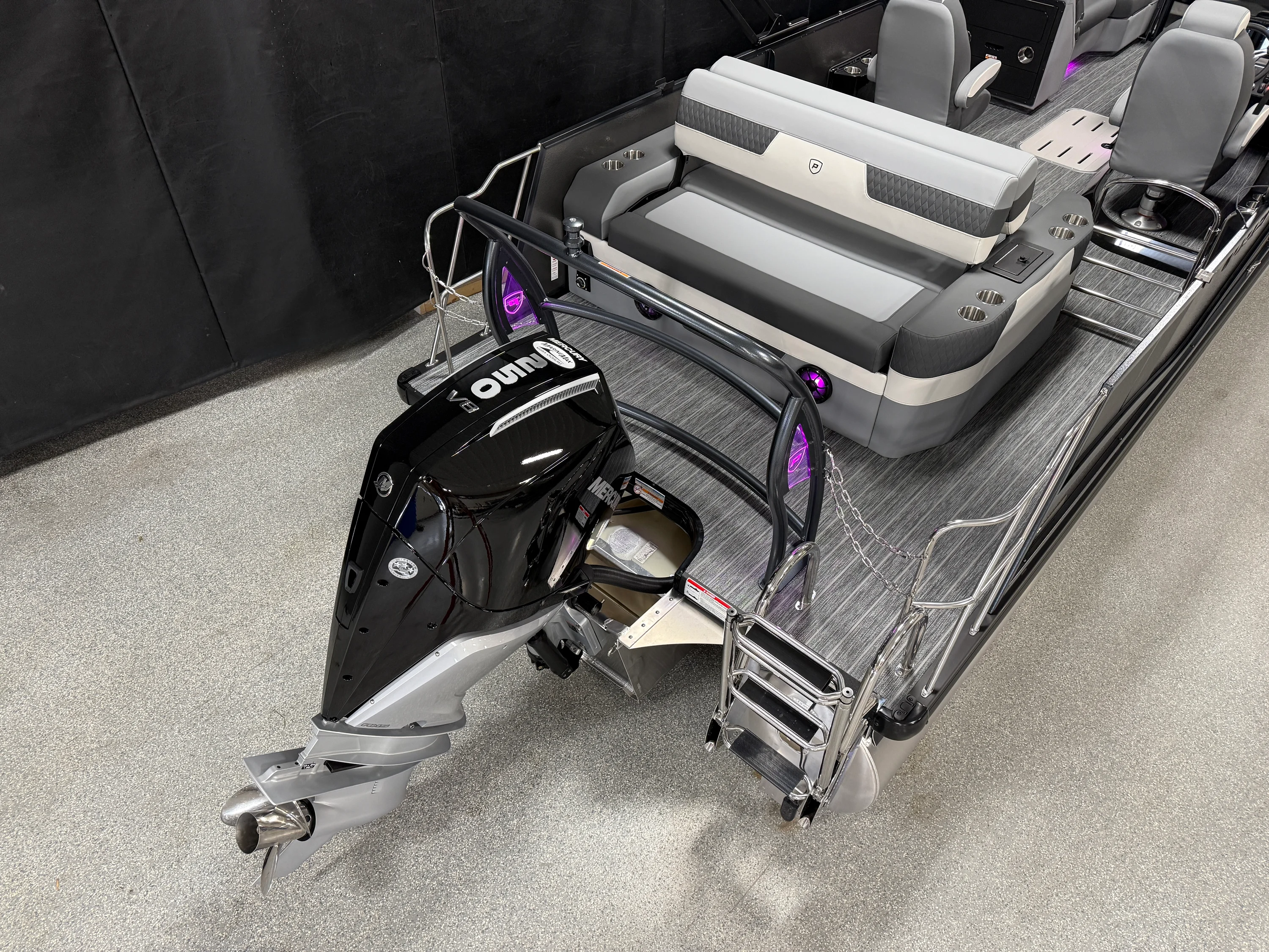 2026 Premier 230SOLARIS Image Thumbnail #4