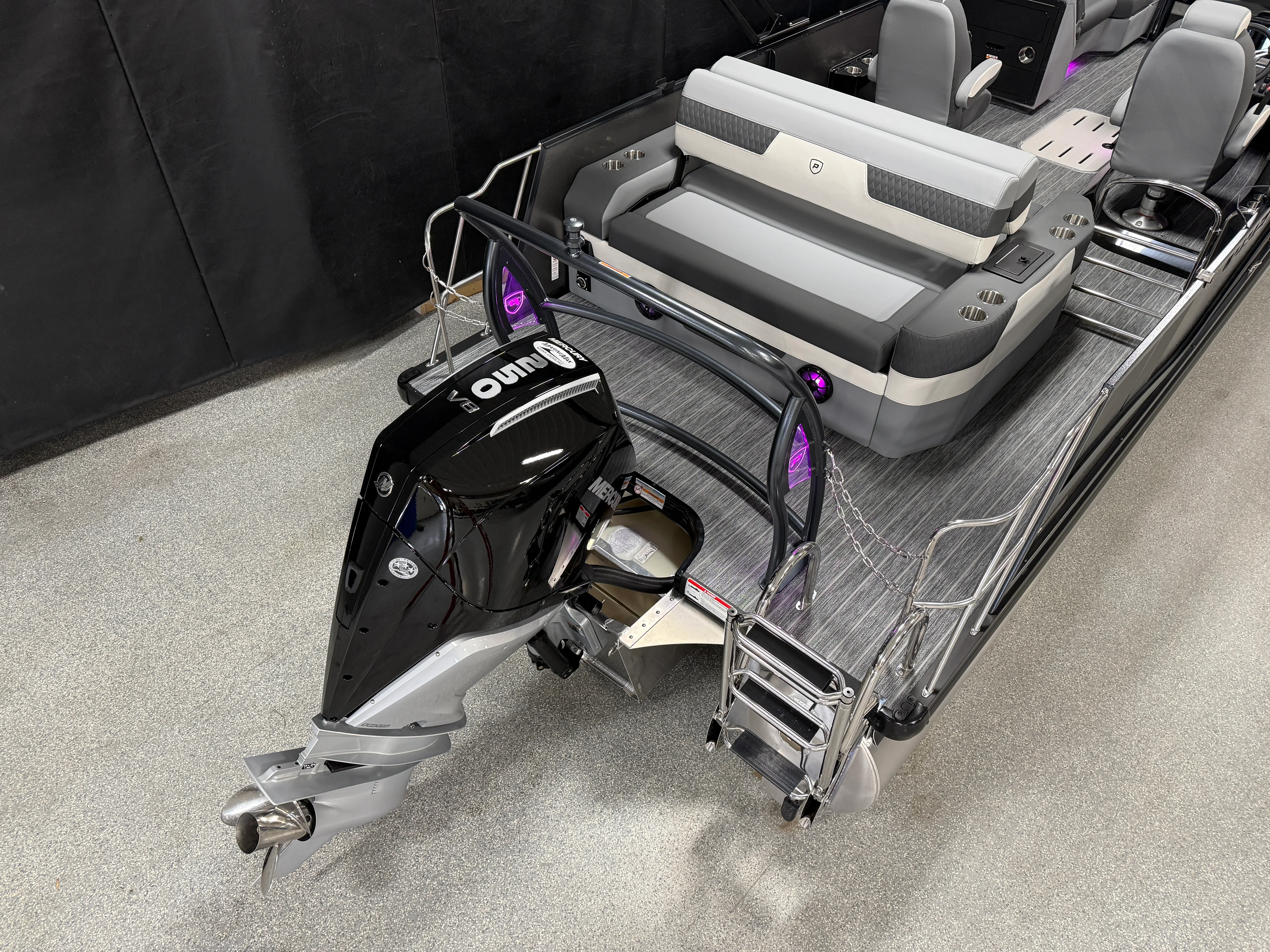 2026 Premier 230SOLARIS Image Thumbnail #4