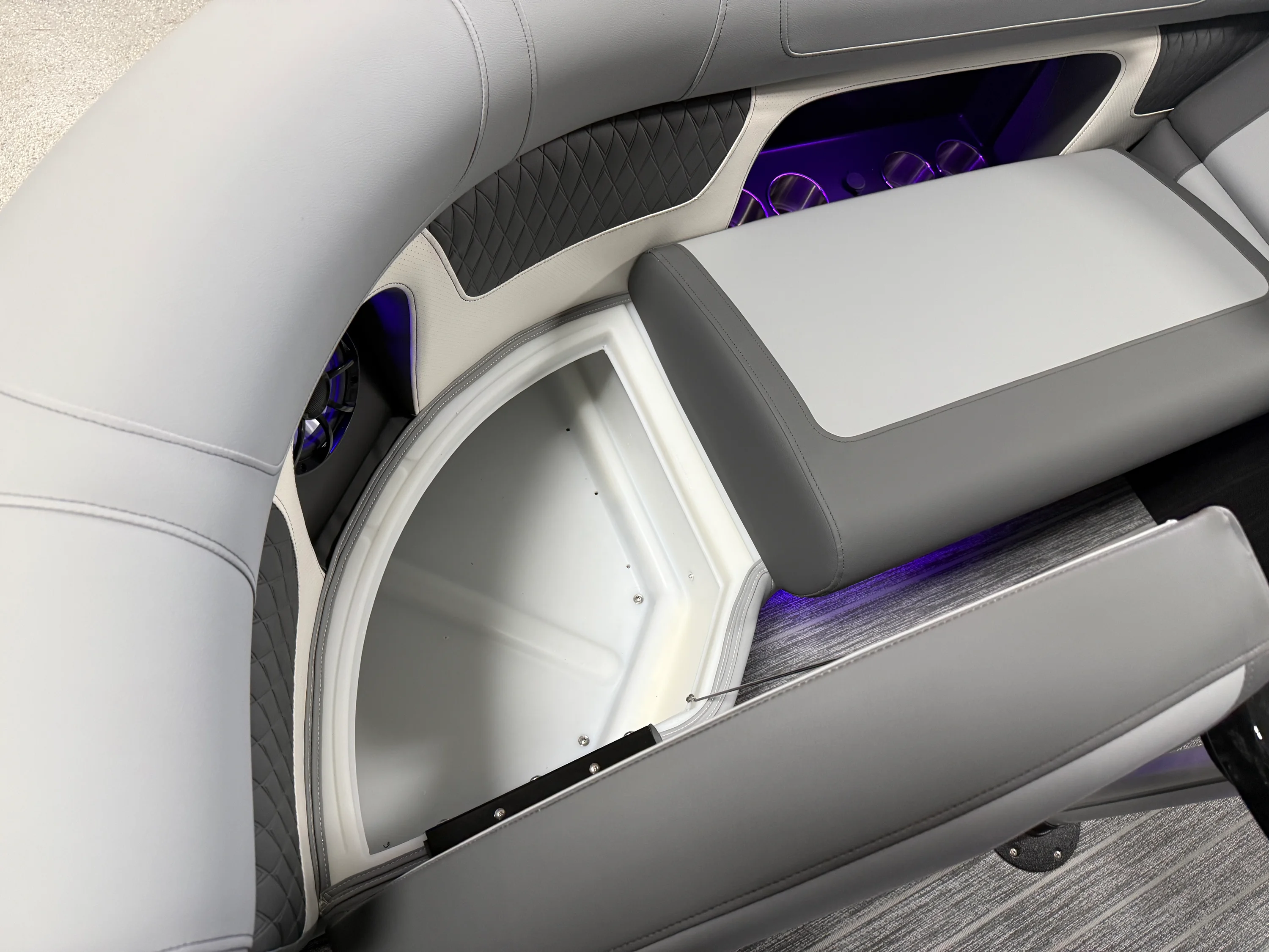 2026 Premier 230SOLARIS Image Thumbnail #86