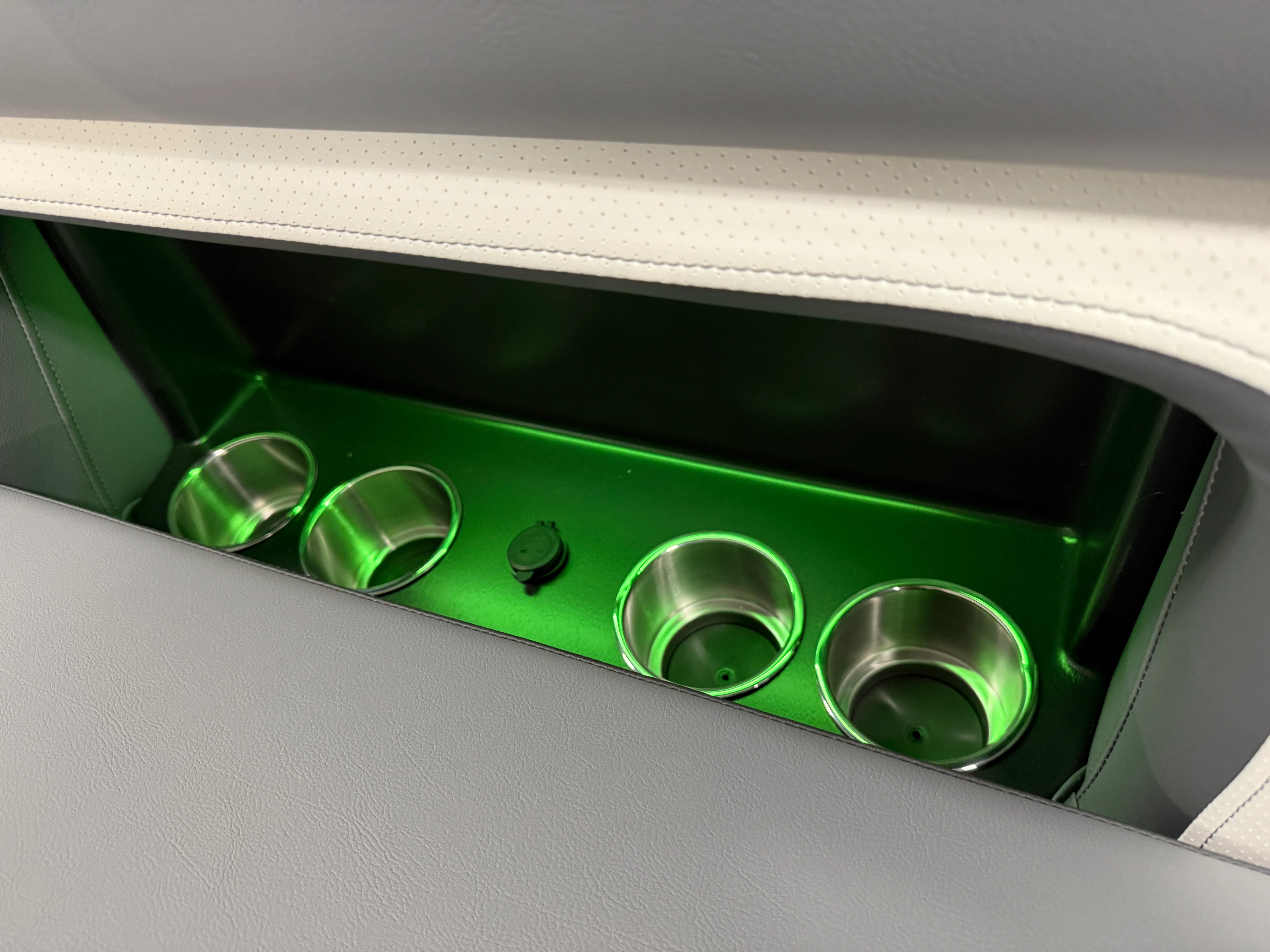 2026 Premier 230SOLARIS Image Thumbnail #77