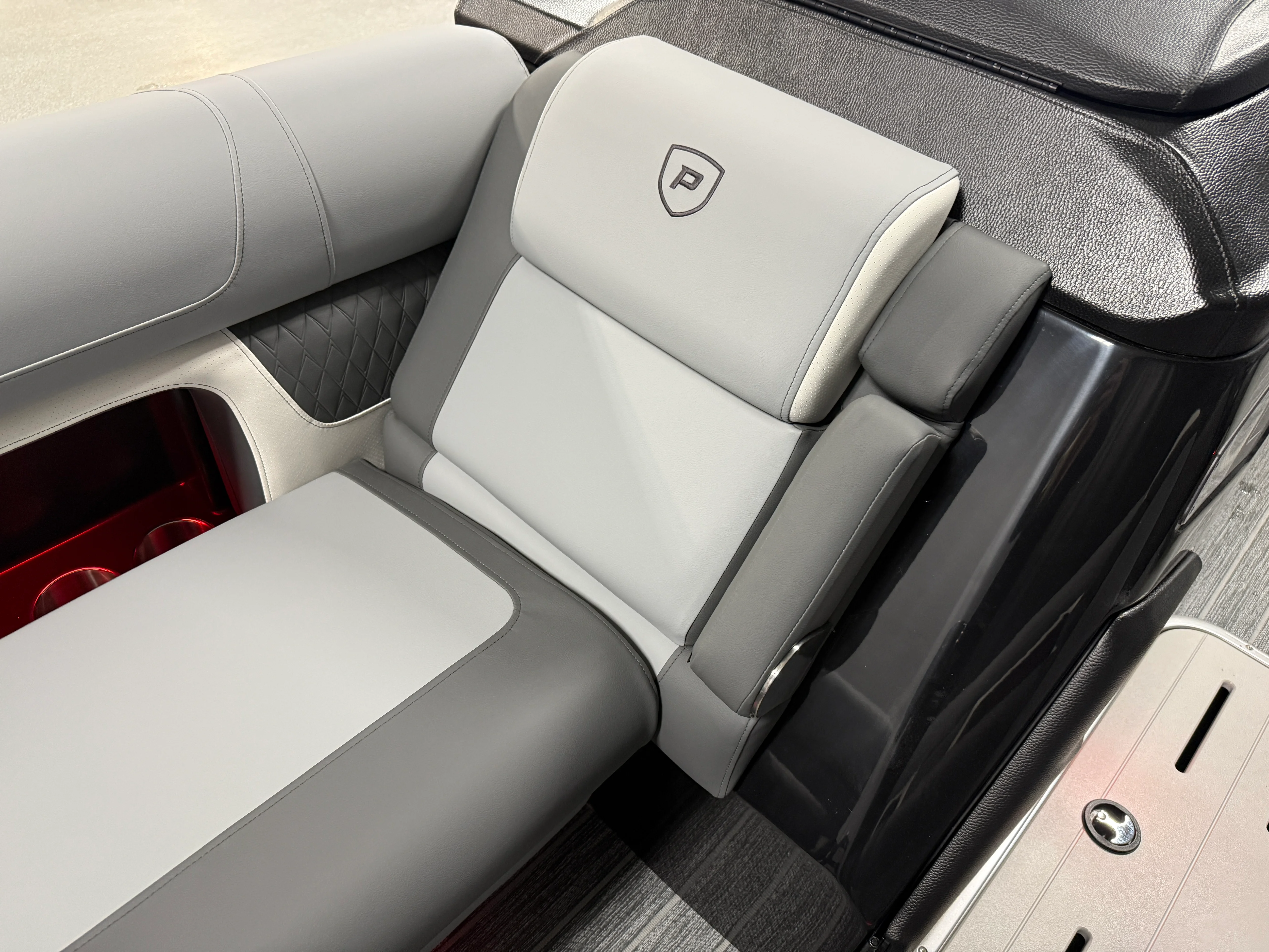 2026 Premier 230SOLARIS Image Thumbnail #89