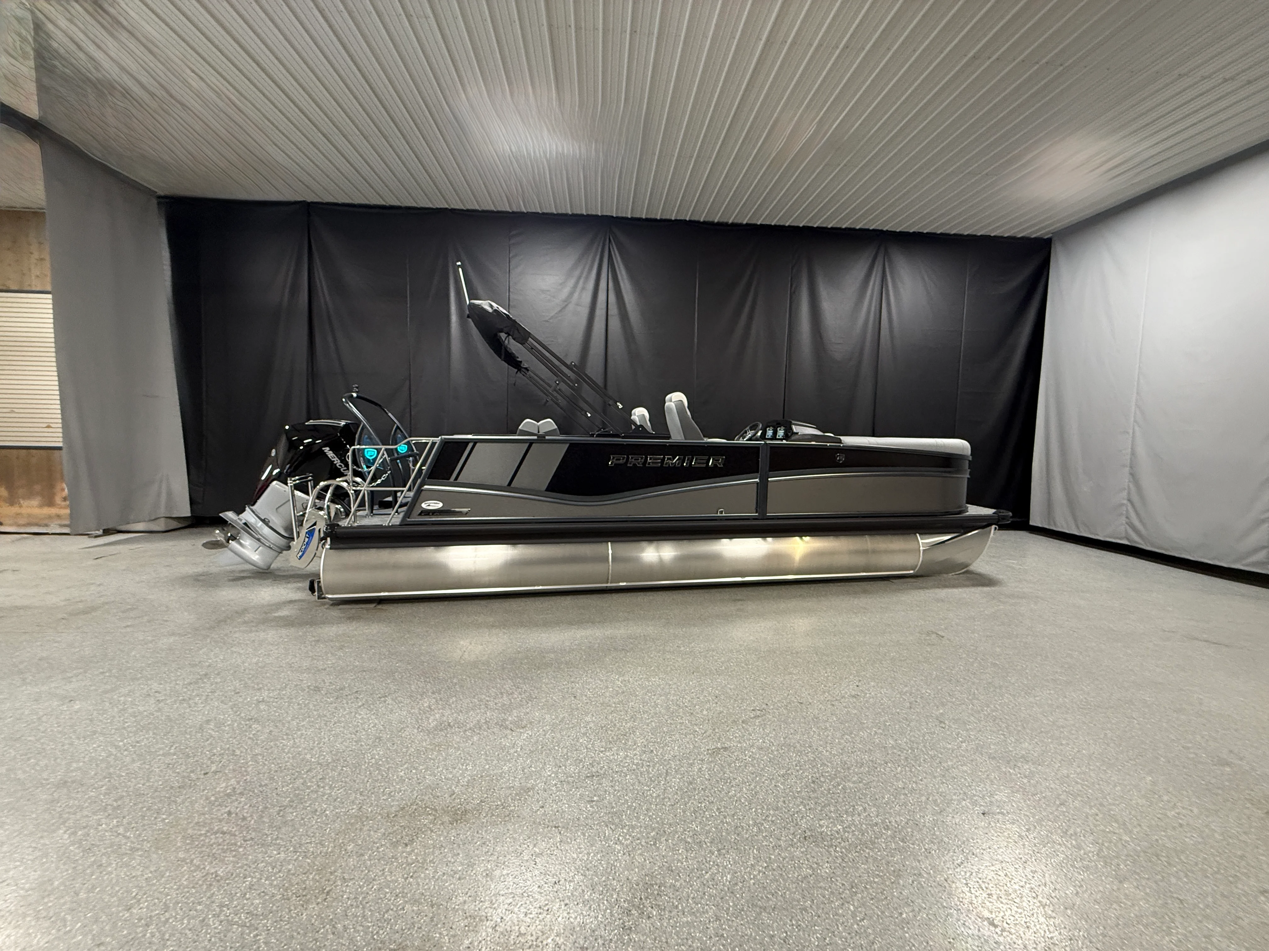 2026 Premier 230SOLARIS Image Thumbnail #0