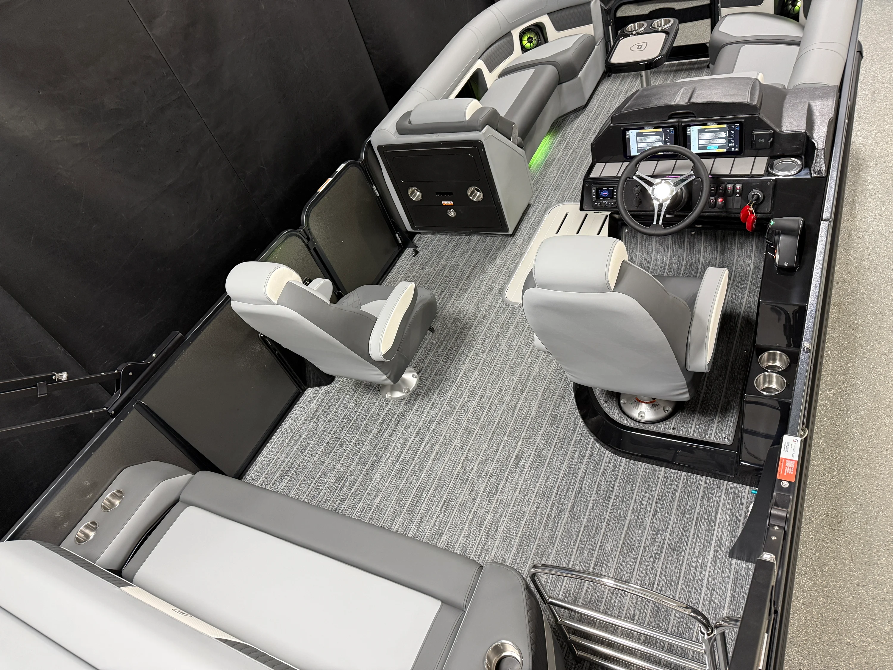 2026 Premier 230SOLARIS Image Thumbnail #6