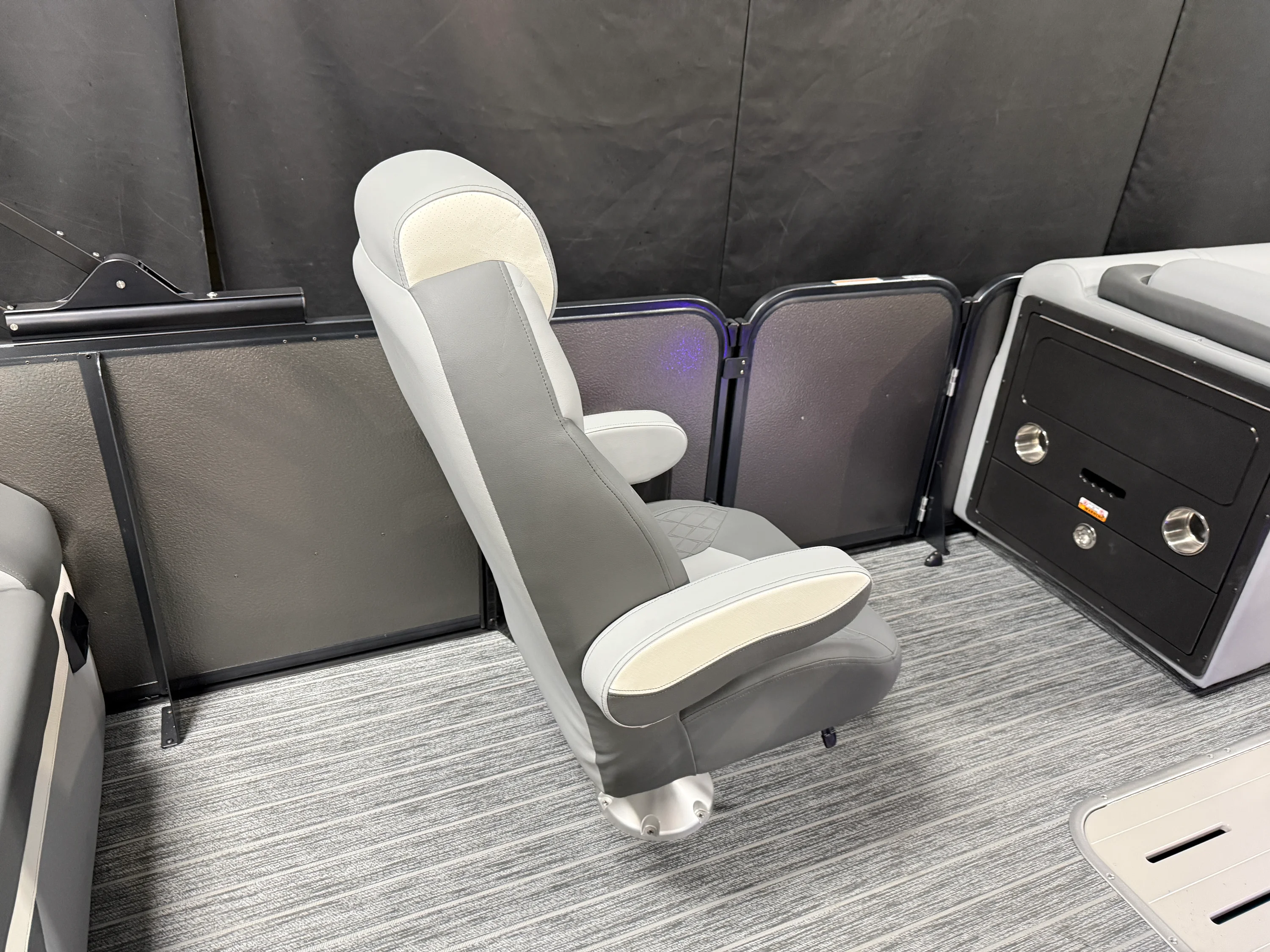 2026 Premier 230SOLARIS Image Thumbnail #41