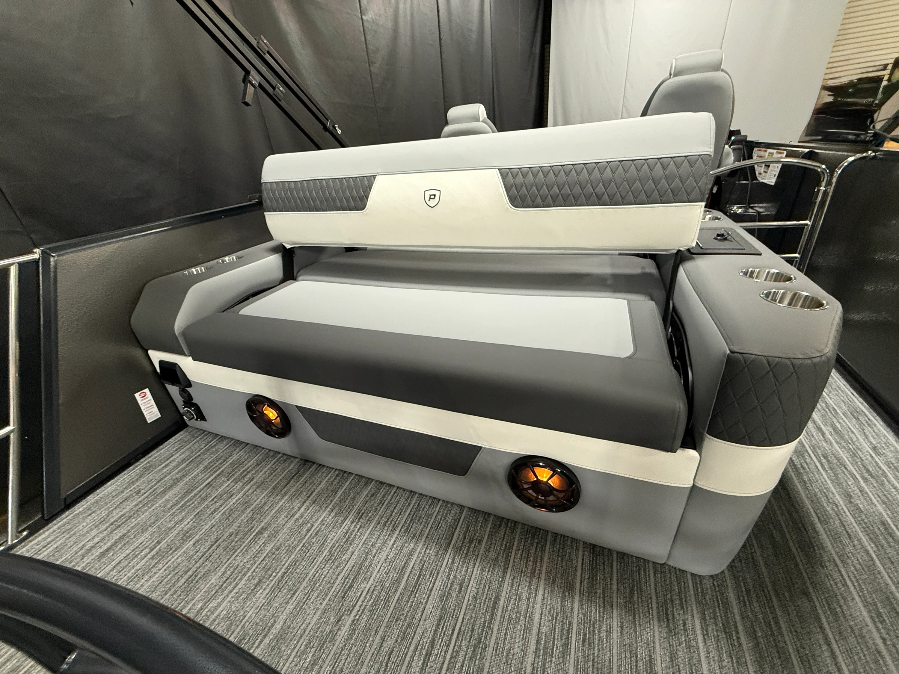 2026 Premier 230SOLARIS Image Thumbnail #28