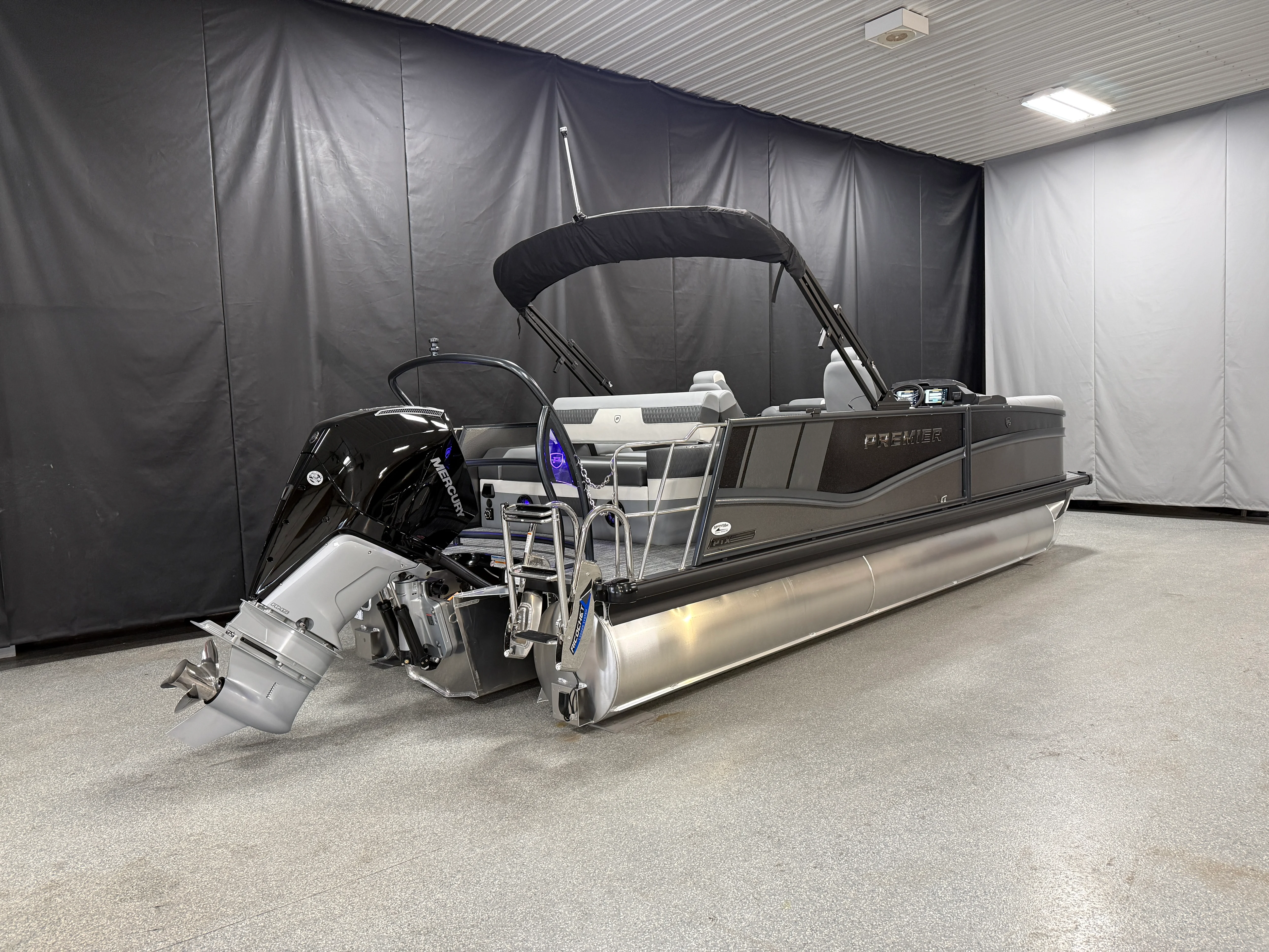 2026 Premier 230SOLARIS Image Thumbnail #2