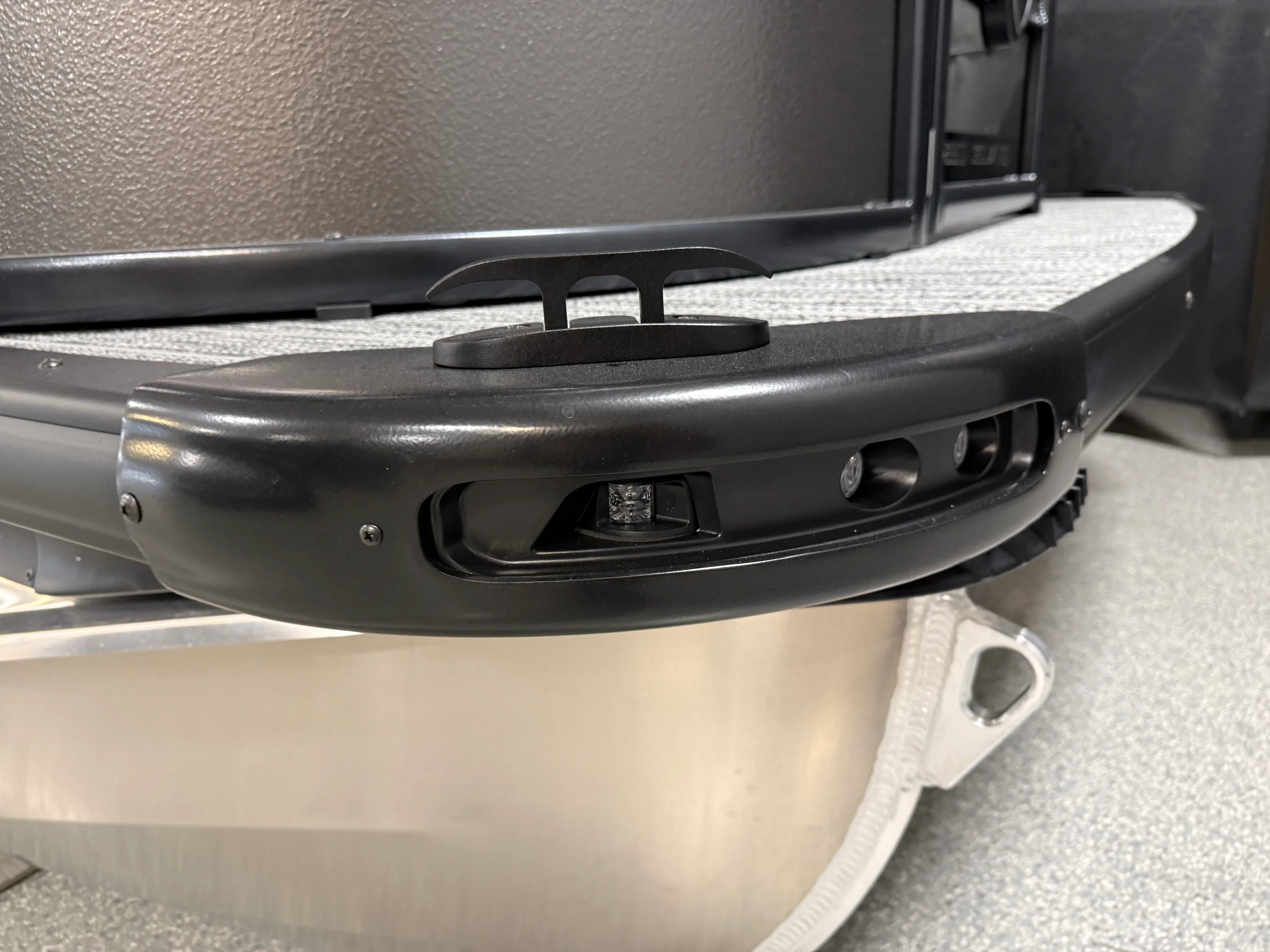 2026 Premier 230SOLARIS Image Thumbnail #17