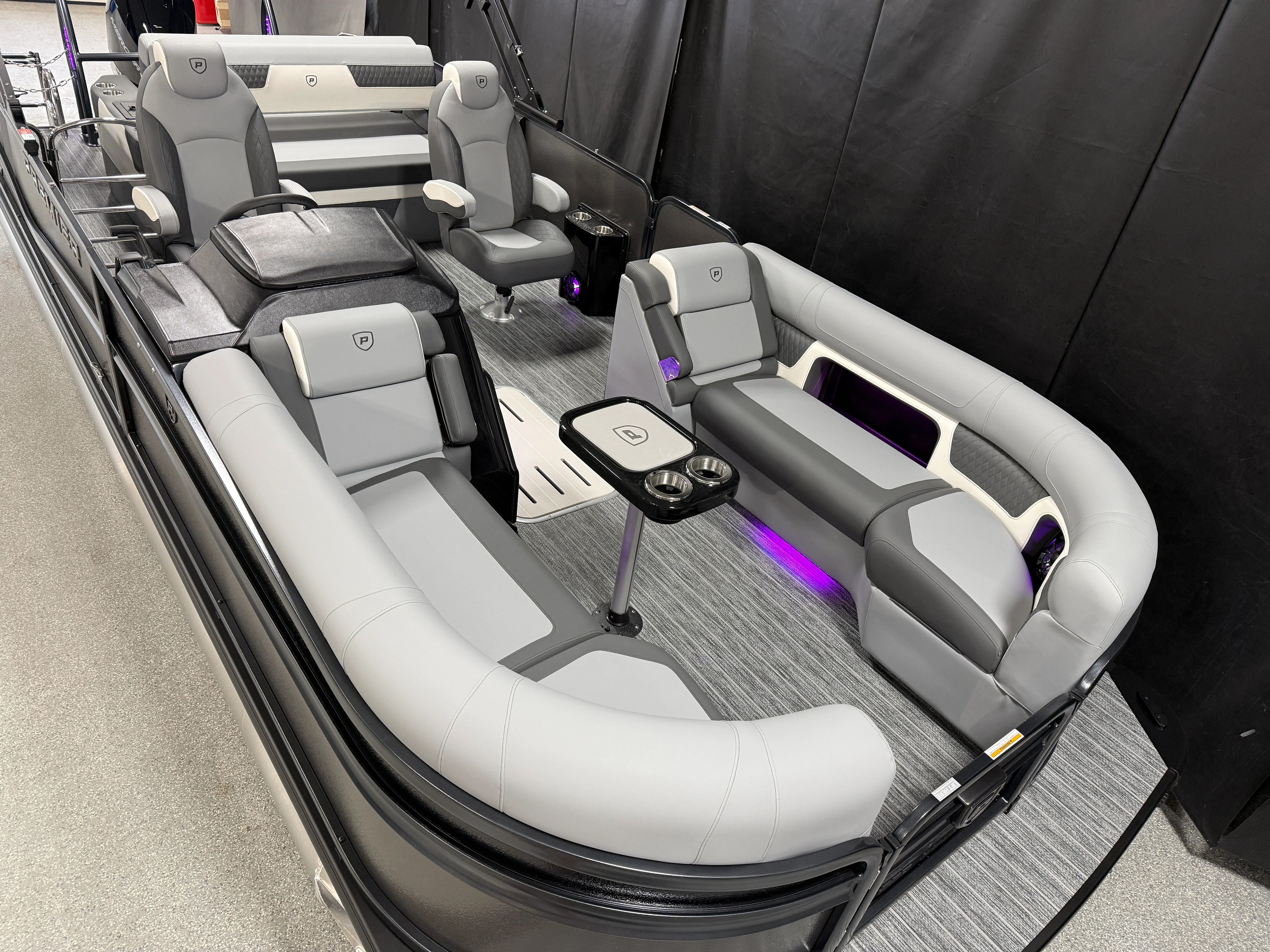 2026 Premier 230SOLARIS Image Thumbnail #8