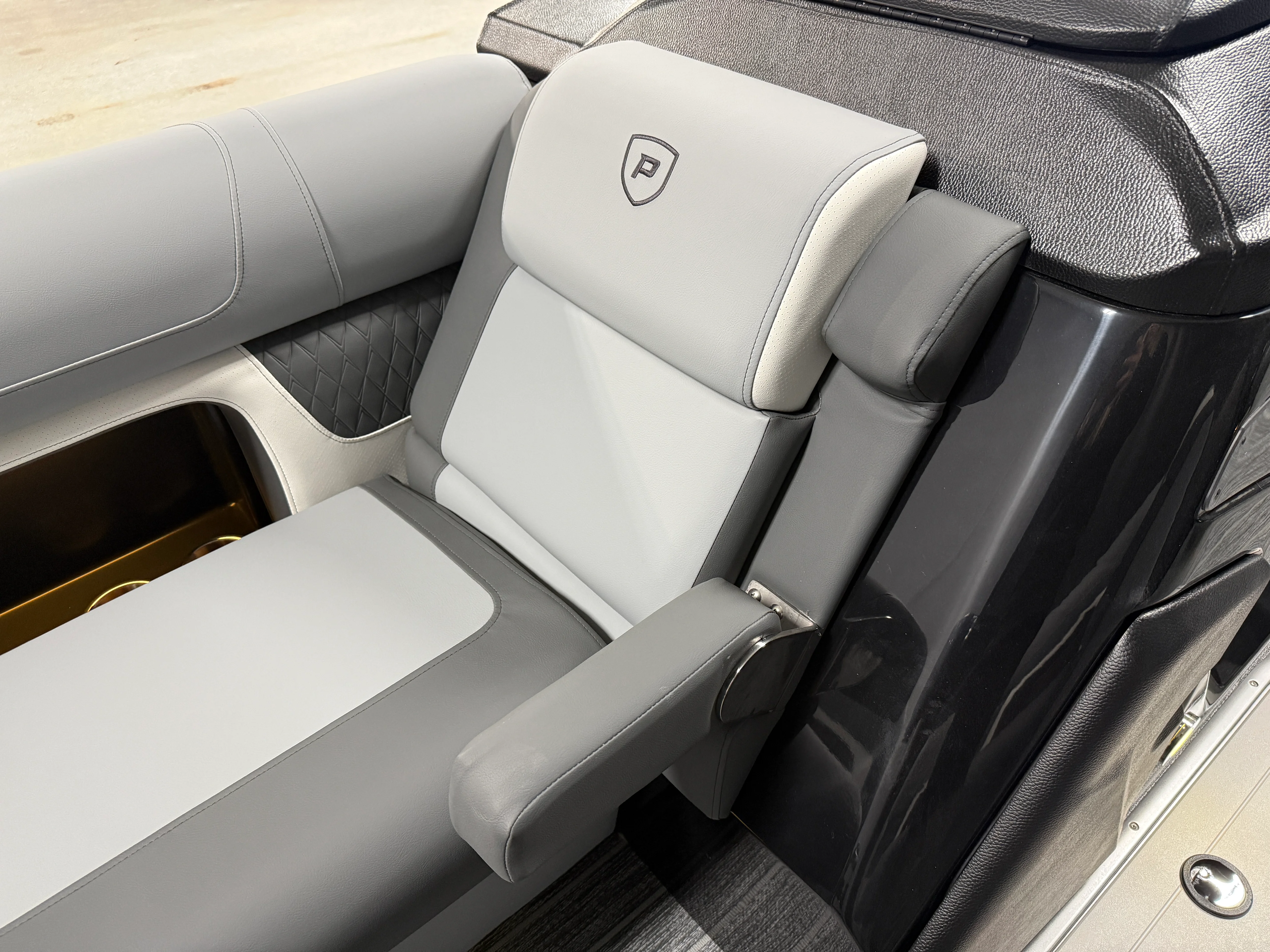 2026 Premier 230SOLARIS Image Thumbnail #90