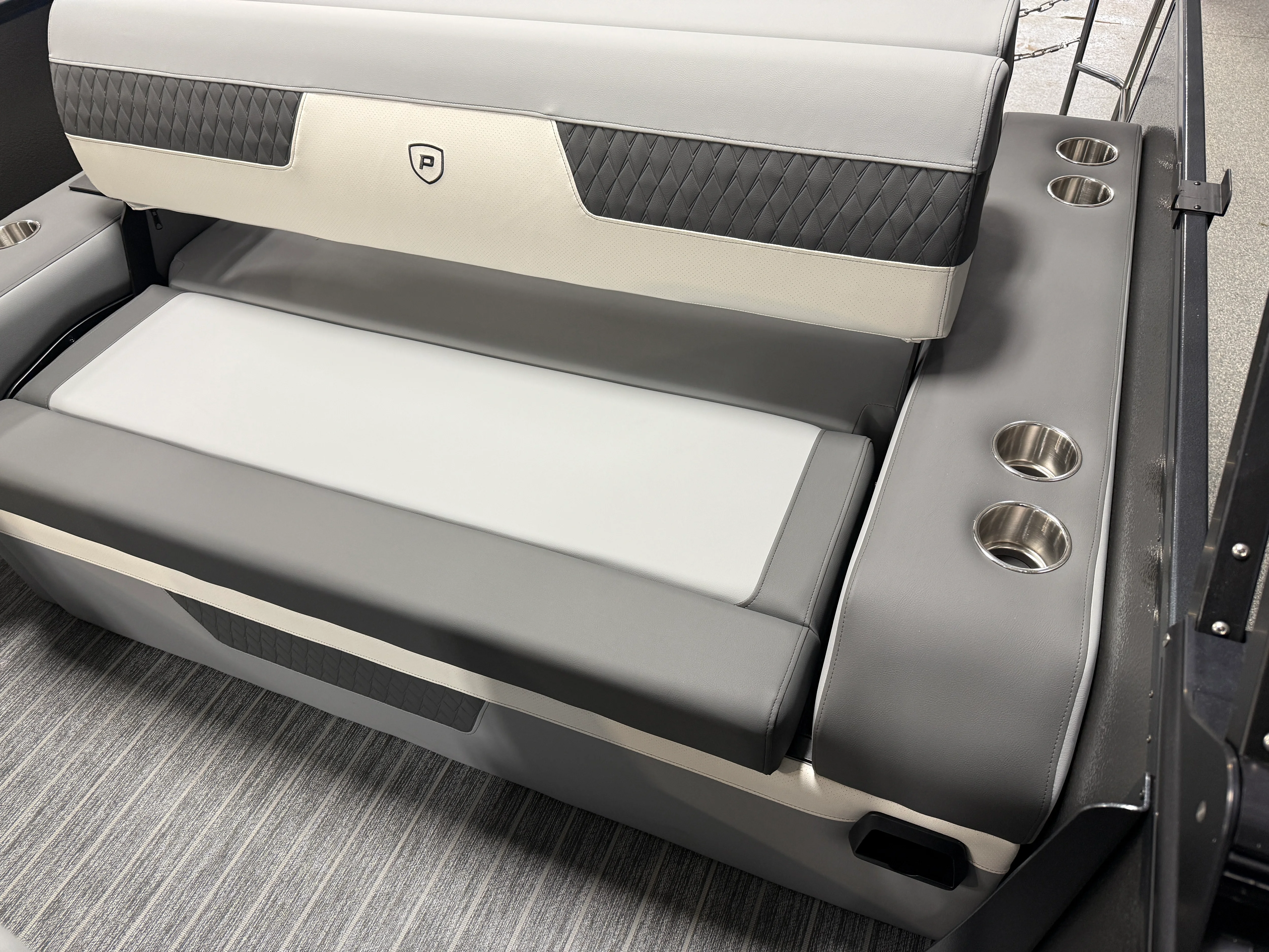 2026 Premier 230SOLARIS Image Thumbnail #39