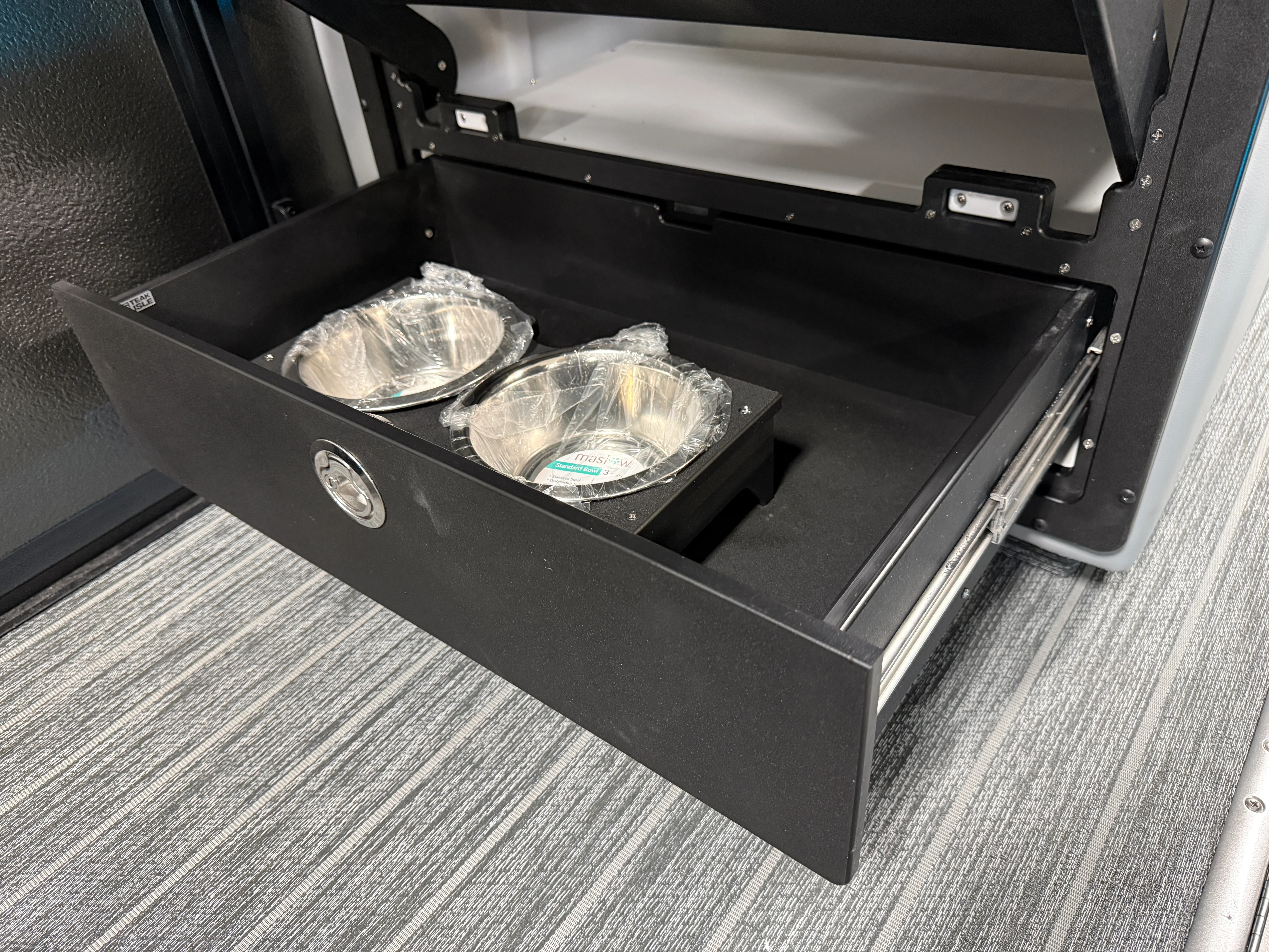 2026 Premier 230SOLARIS Image Thumbnail #71