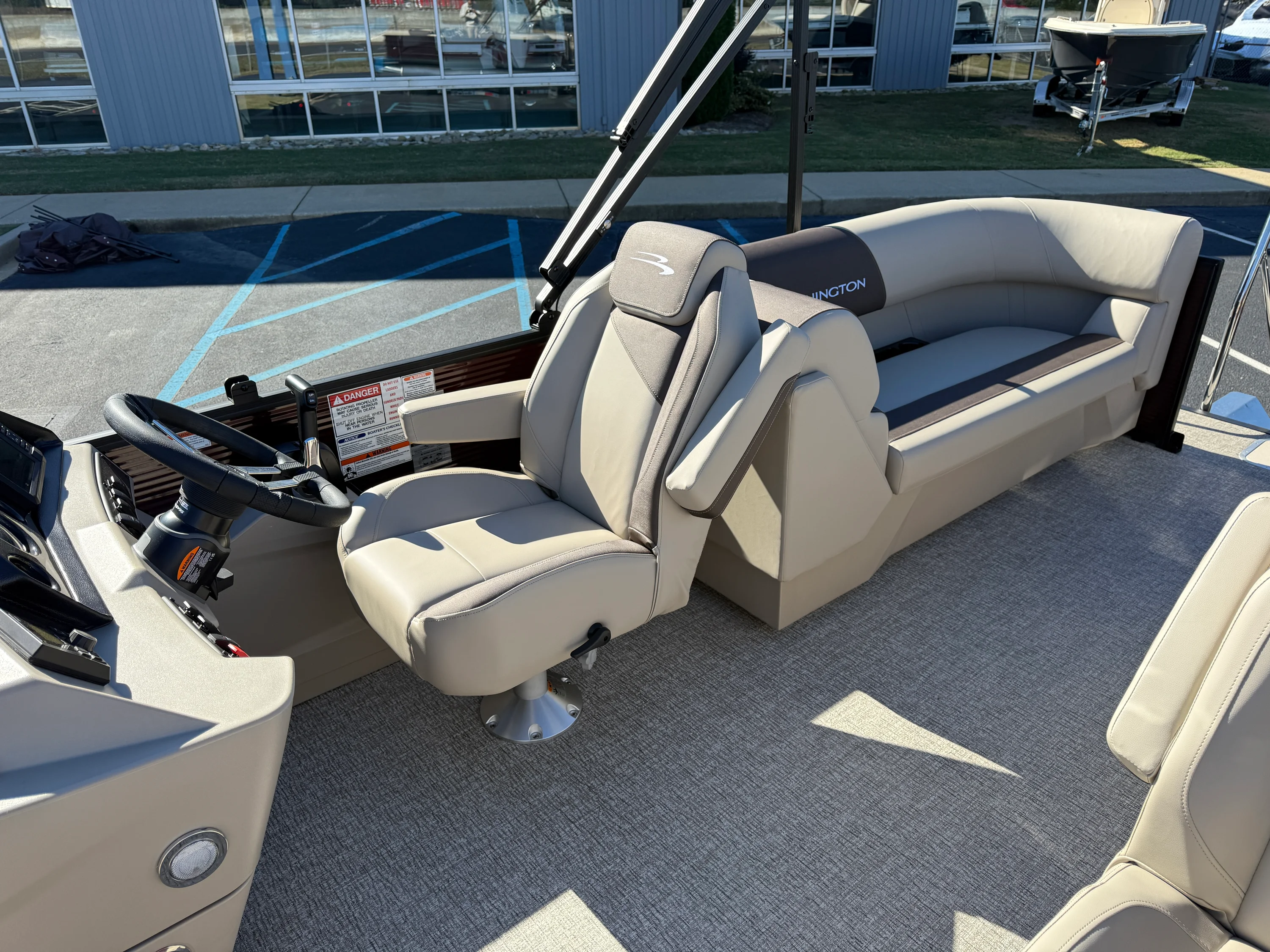 2026 Bennington 22SSR Image Thumbnail #8