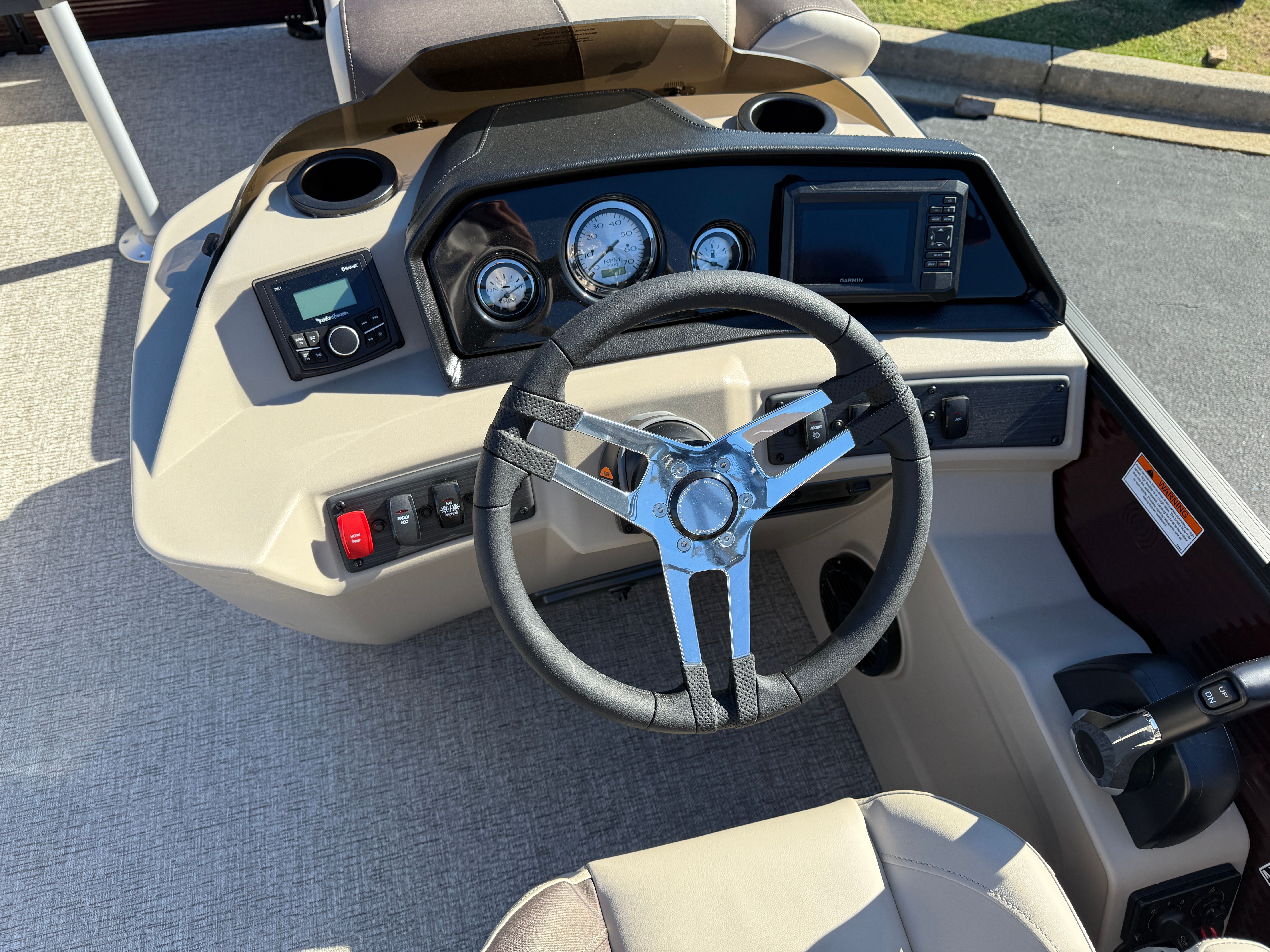 2026 Bennington 22SSR Image Thumbnail #10