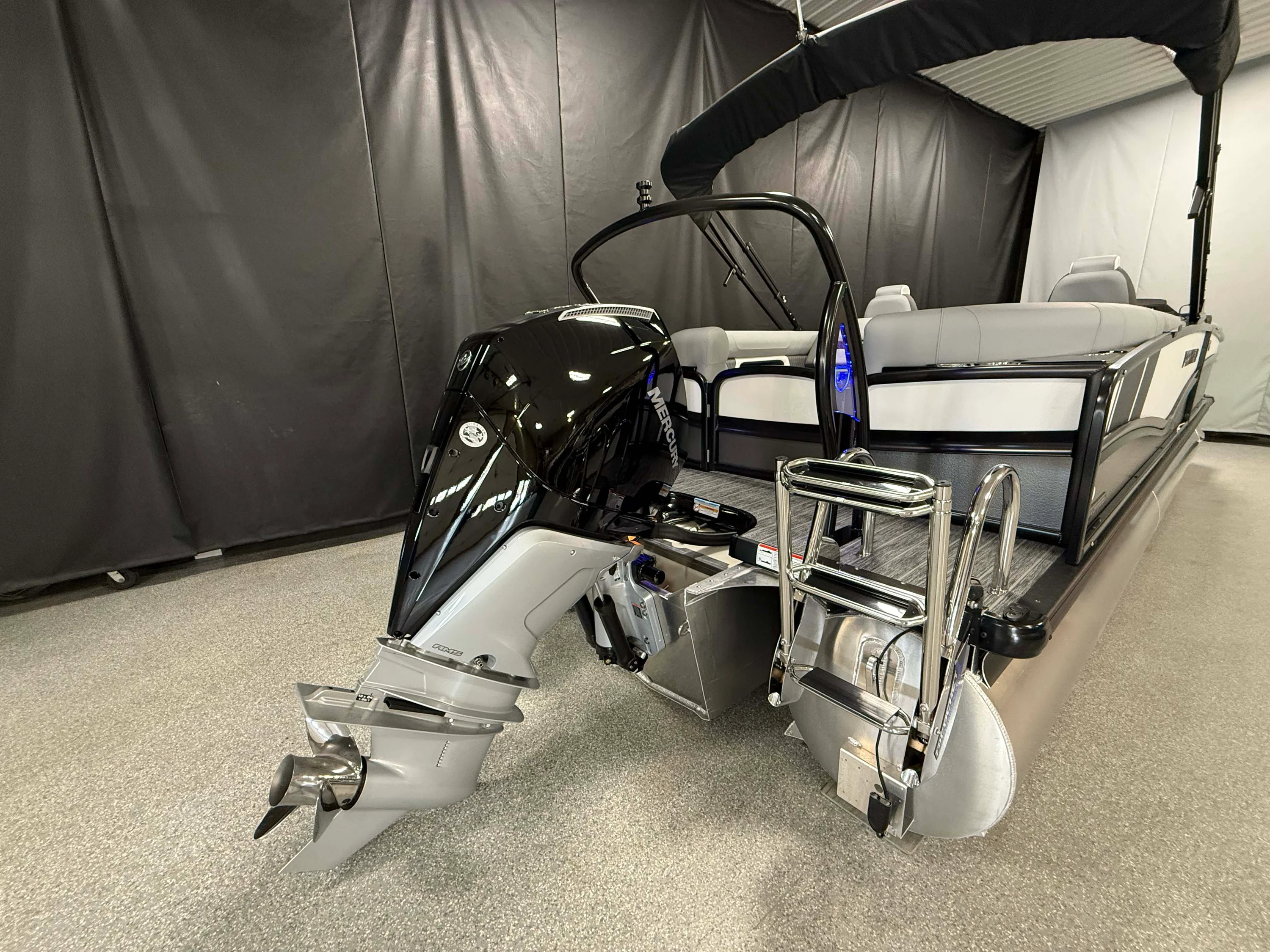 2026 Premier 250SOLARIS Image Thumbnail #9