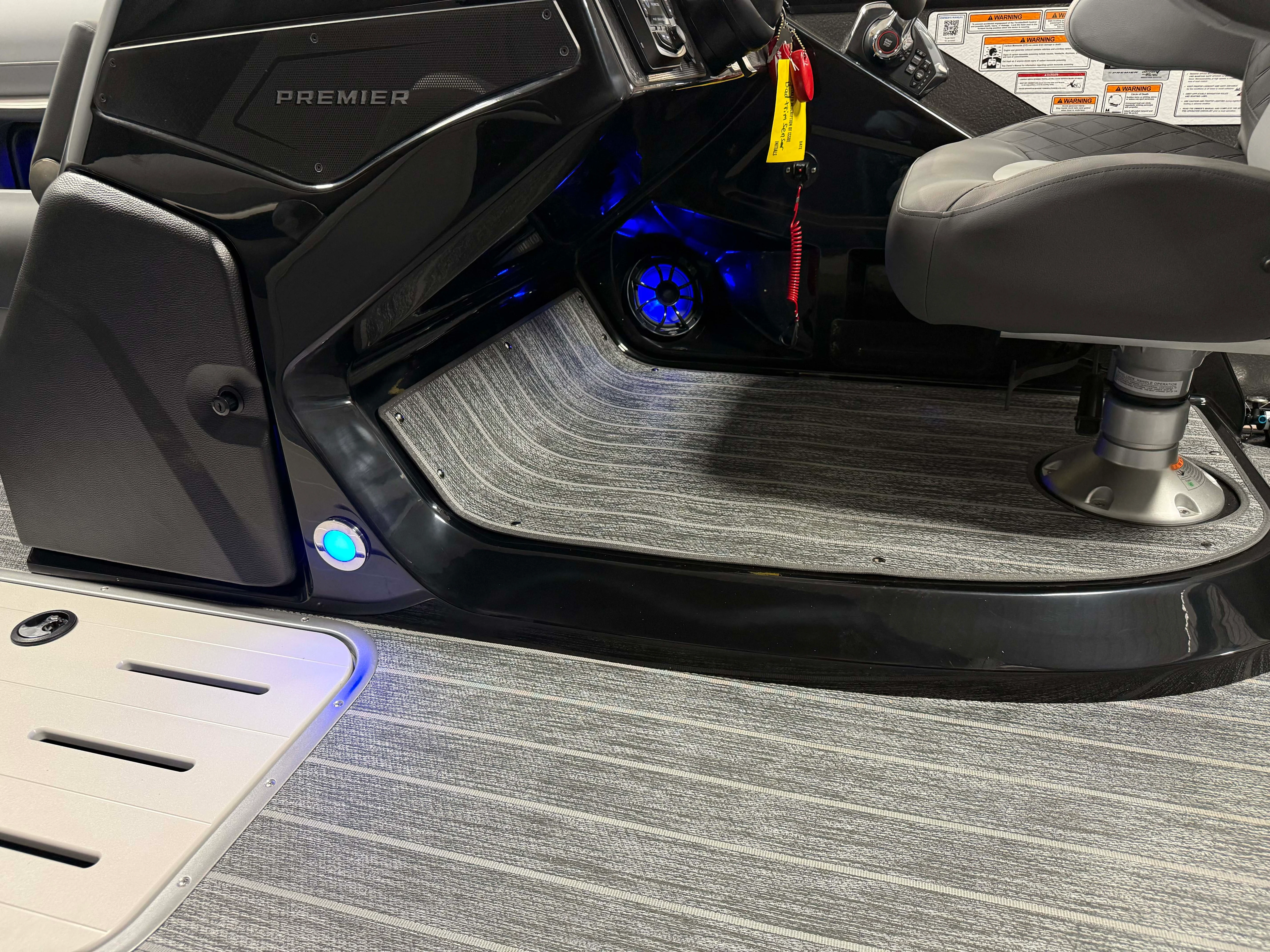 2026 Premier 250SOLARIS Image Thumbnail #65