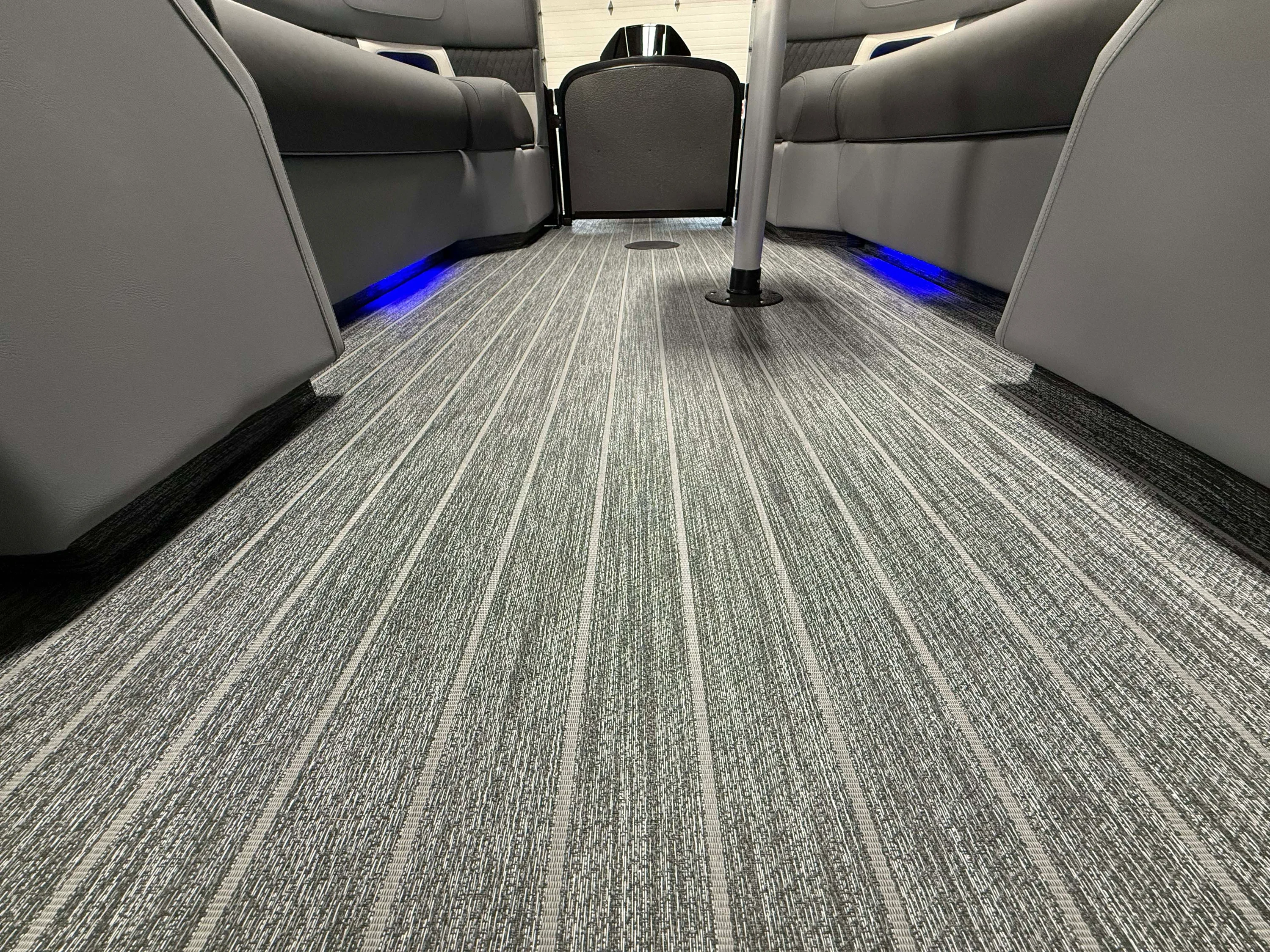 2026 Premier 250SOLARIS Image Thumbnail #81