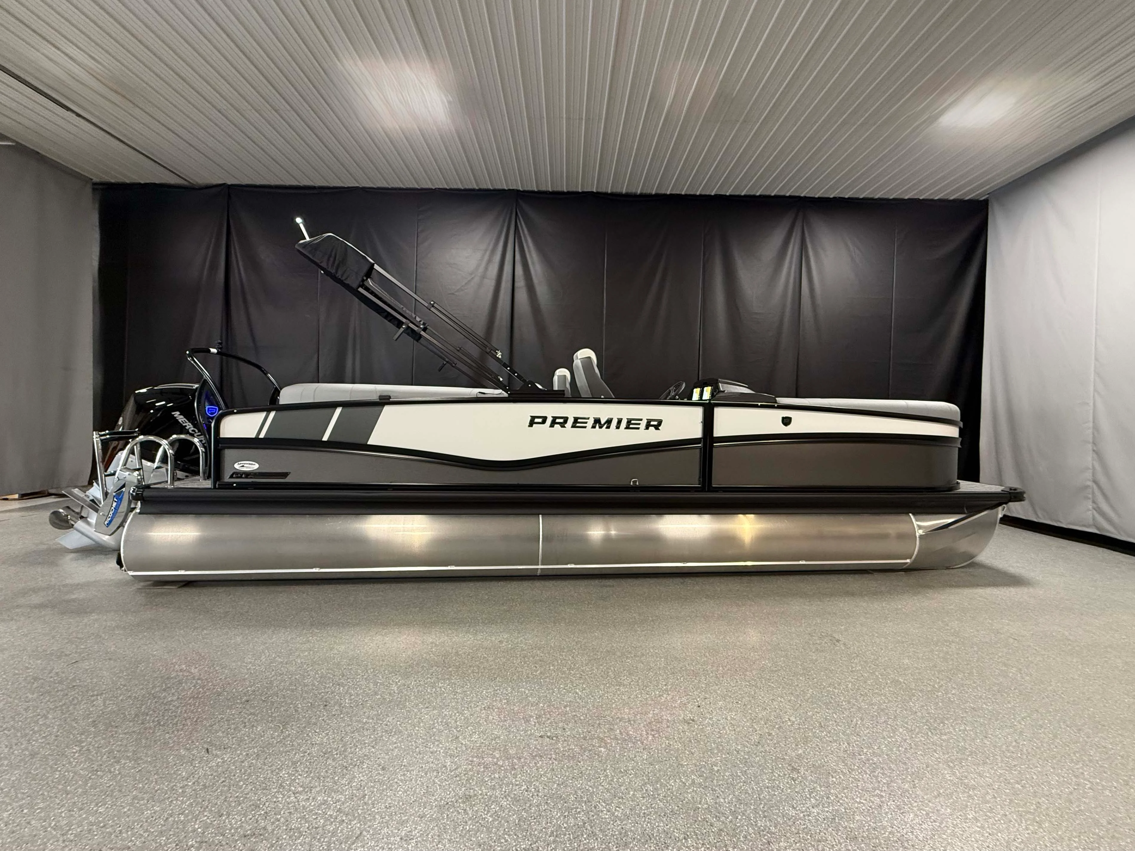 2026 Premier 250SOLARIS Image Thumbnail #0