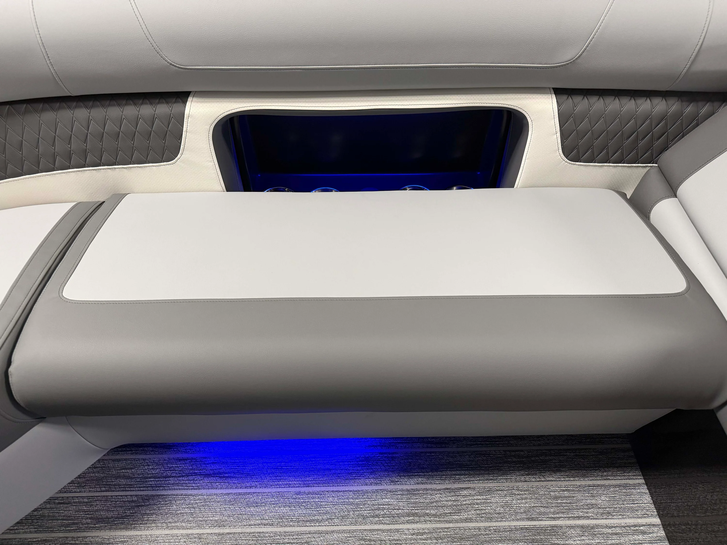 2026 Premier 250SOLARIS Image Thumbnail #27