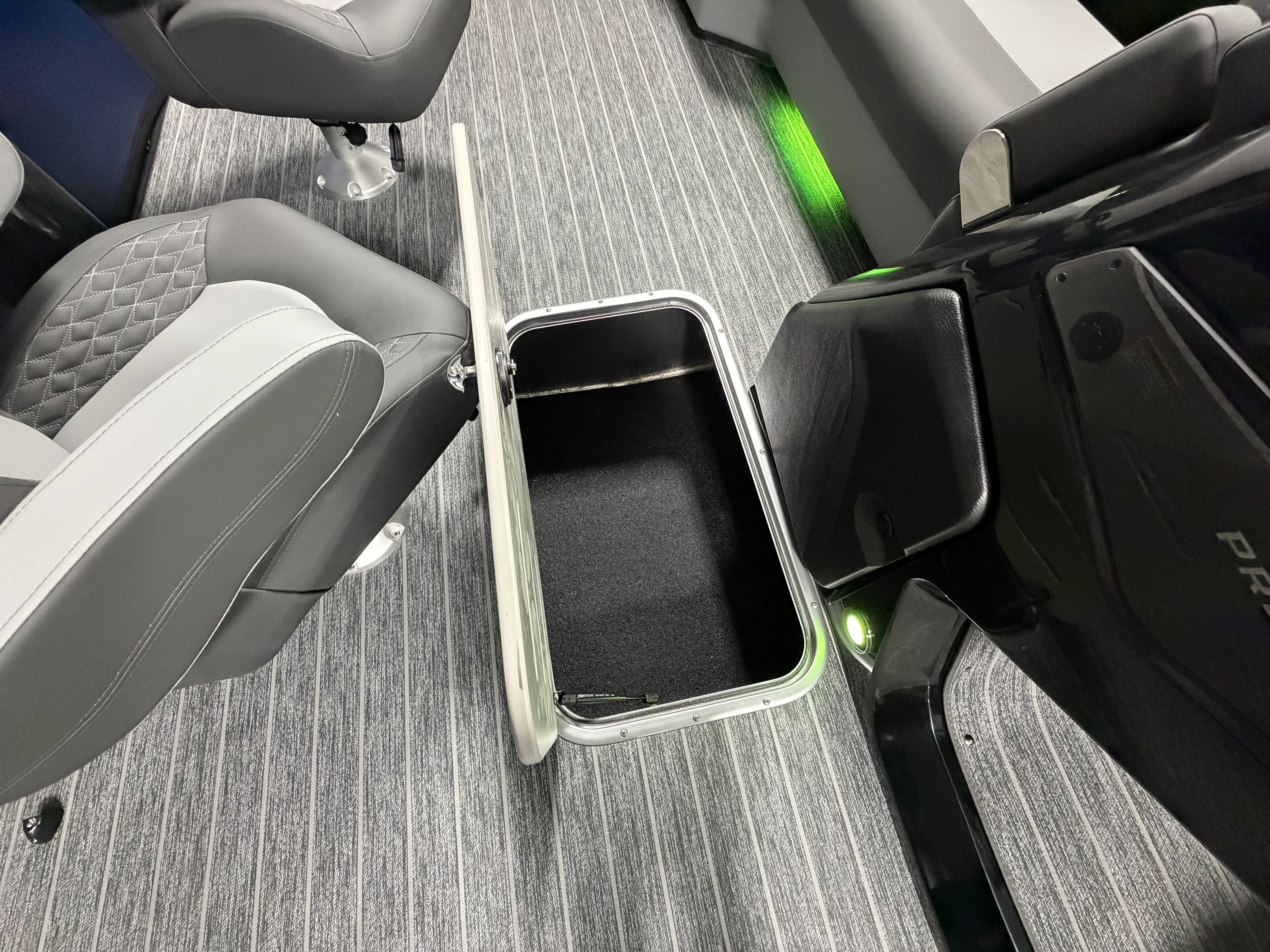 2026 Premier 250SOLARIS Image Thumbnail #68