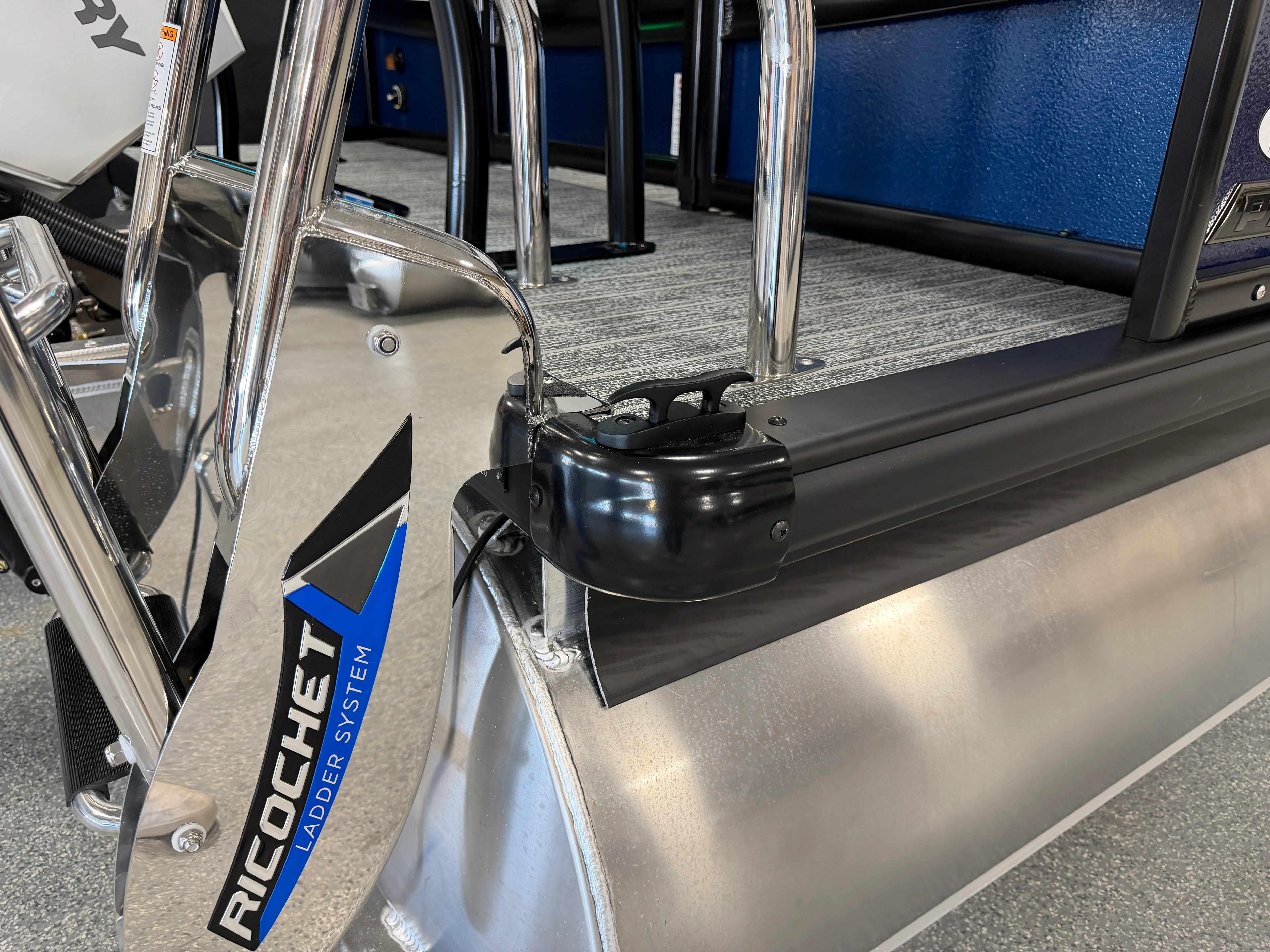 2026 Premier 250SOLARIS Image Thumbnail #15