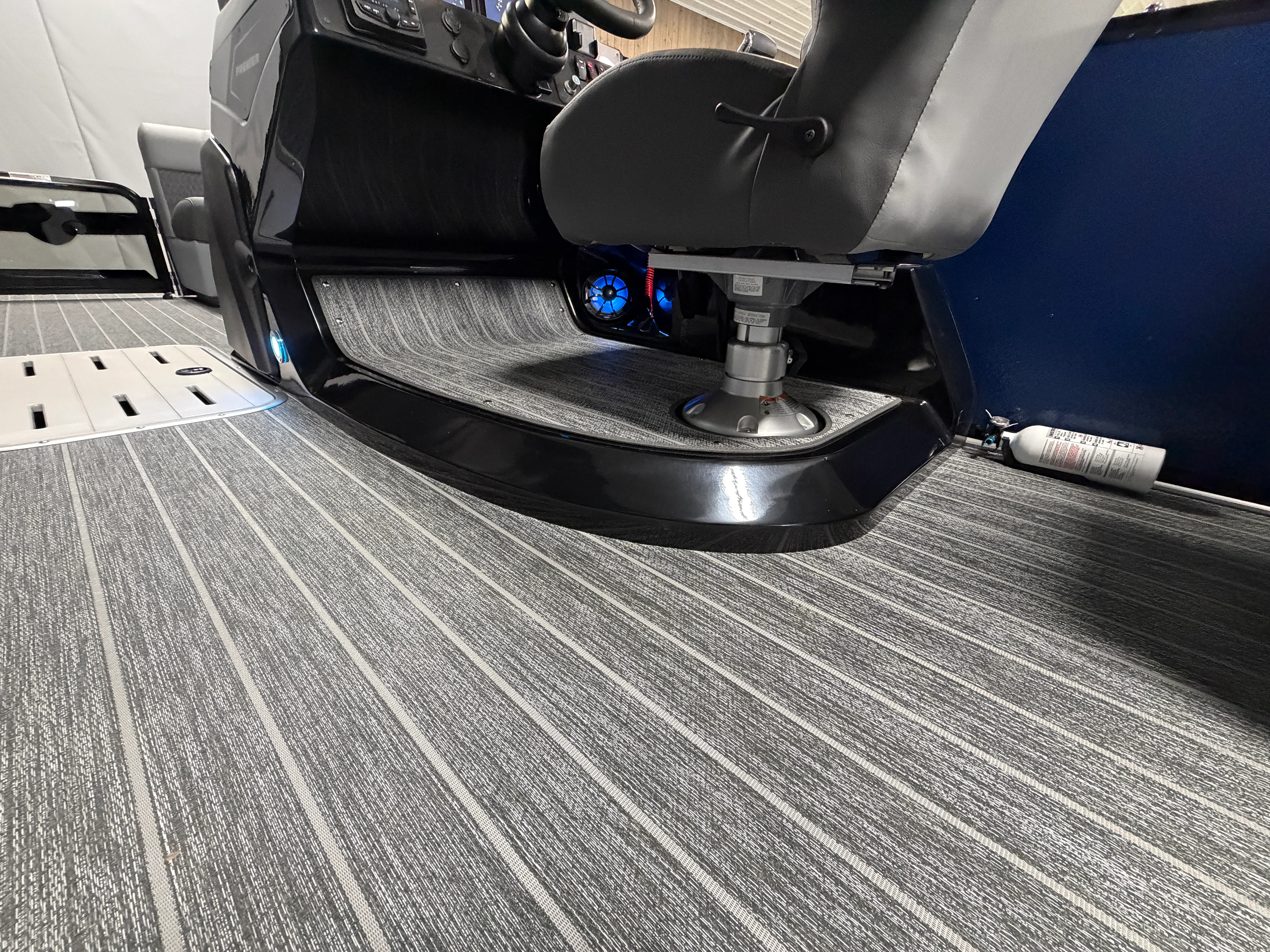 2026 Premier 250SOLARIS Image Thumbnail #63