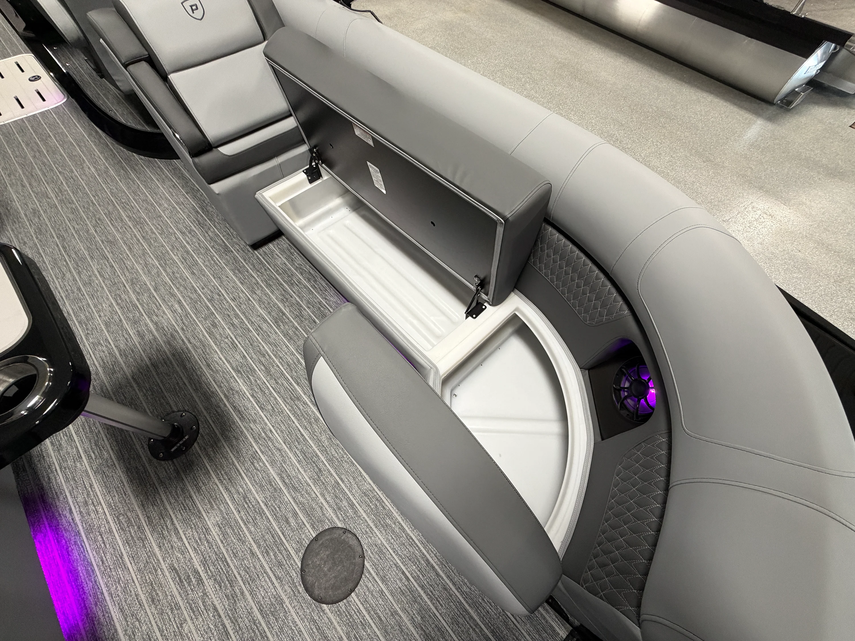 2026 Premier 250SOLARIS Image Thumbnail #37