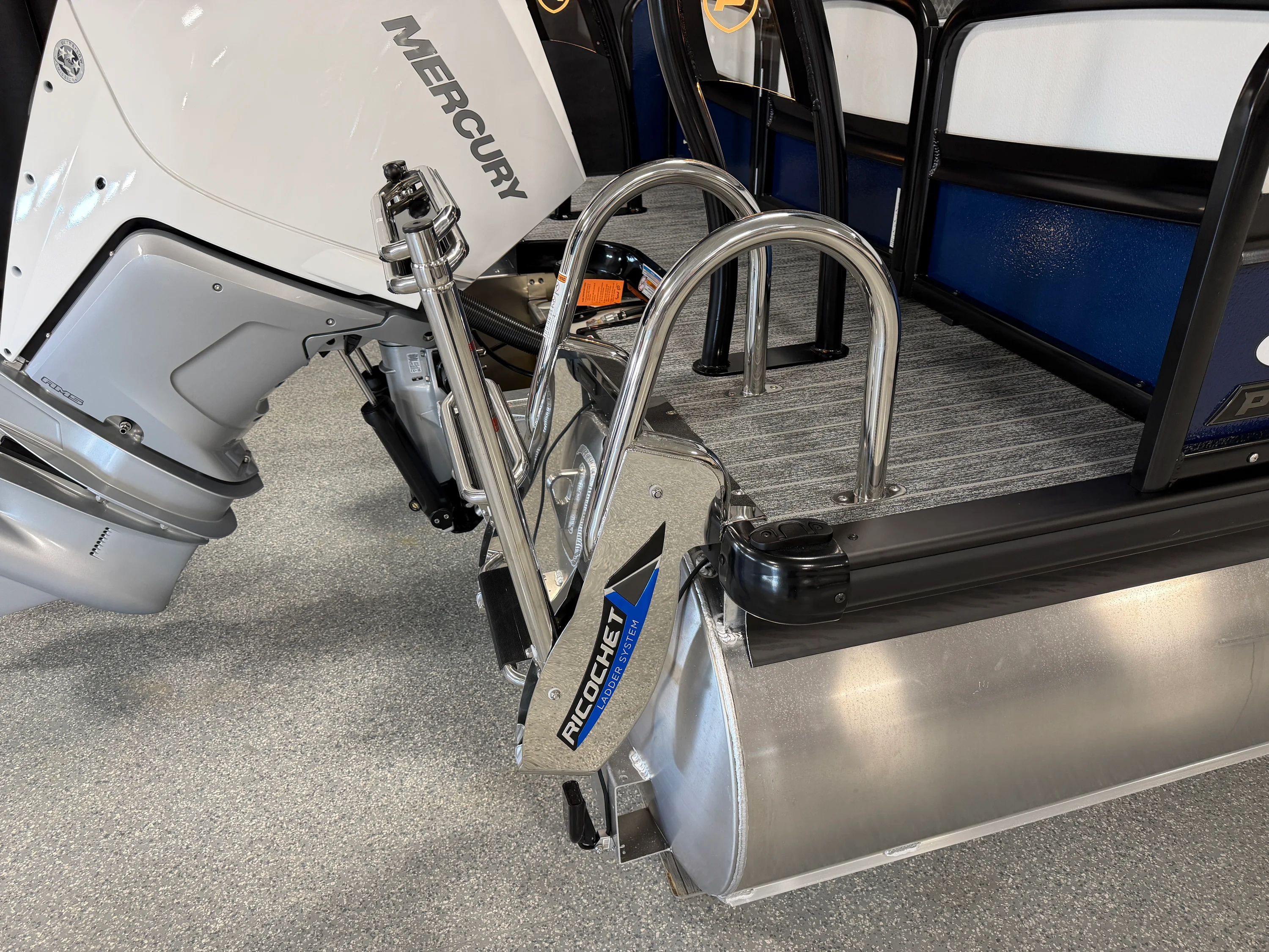 2026 Premier 250SOLARIS Image Thumbnail #12