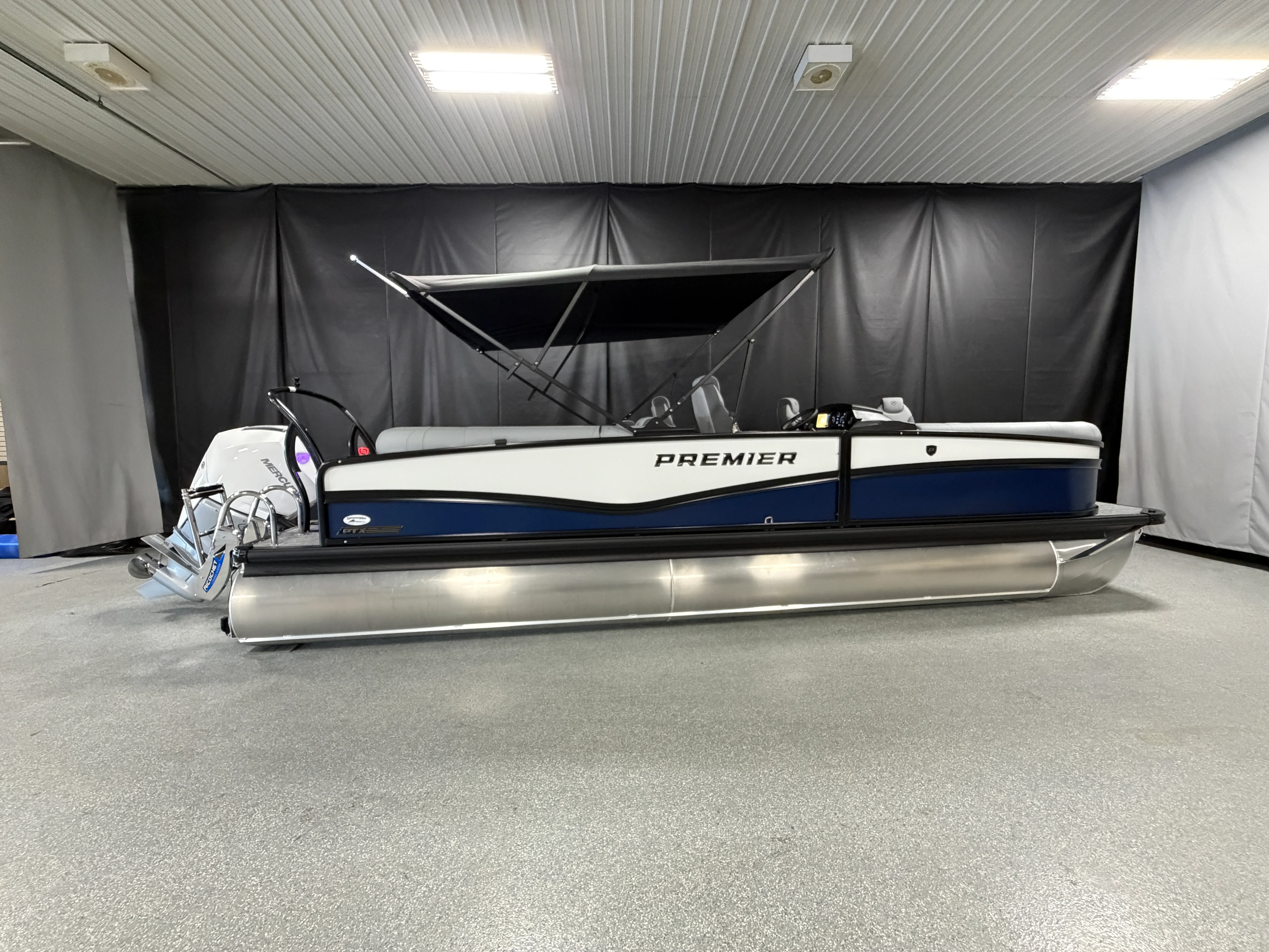 2026 Premier 250SOLARIS Image Thumbnail #1