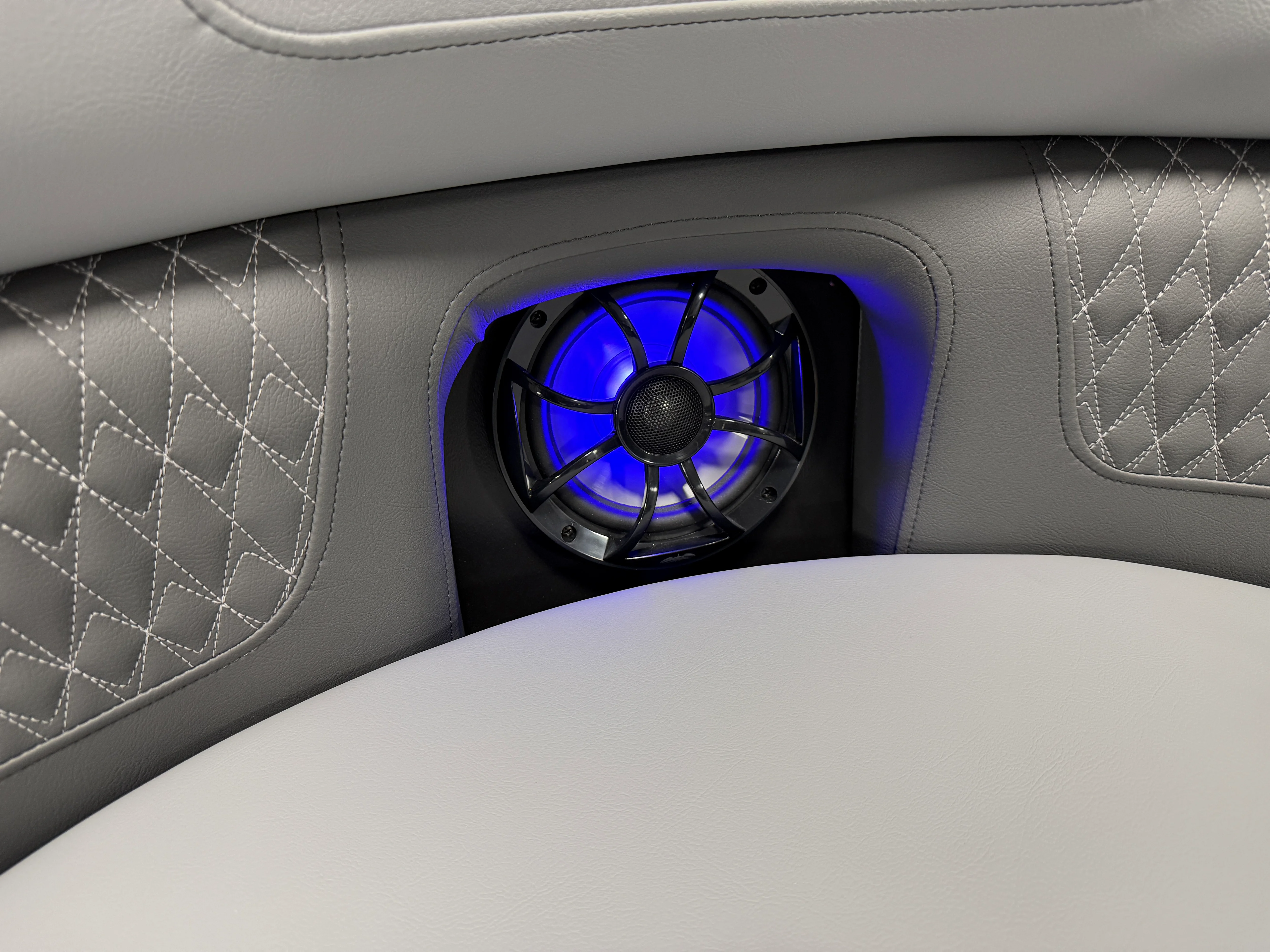 2026 Premier 250SOLARIS Image Thumbnail #26