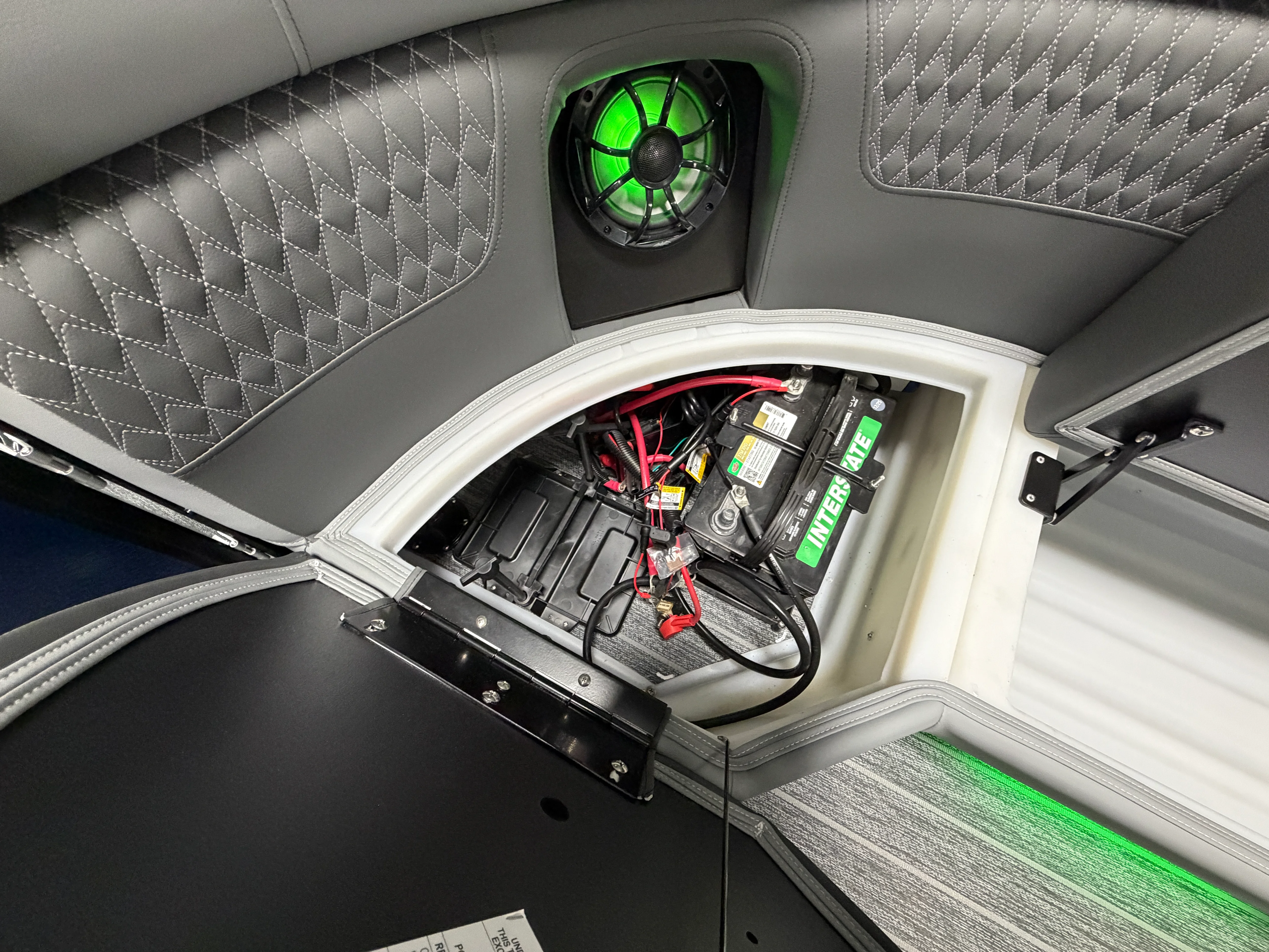 2026 Premier 250SOLARIS Image Thumbnail #25