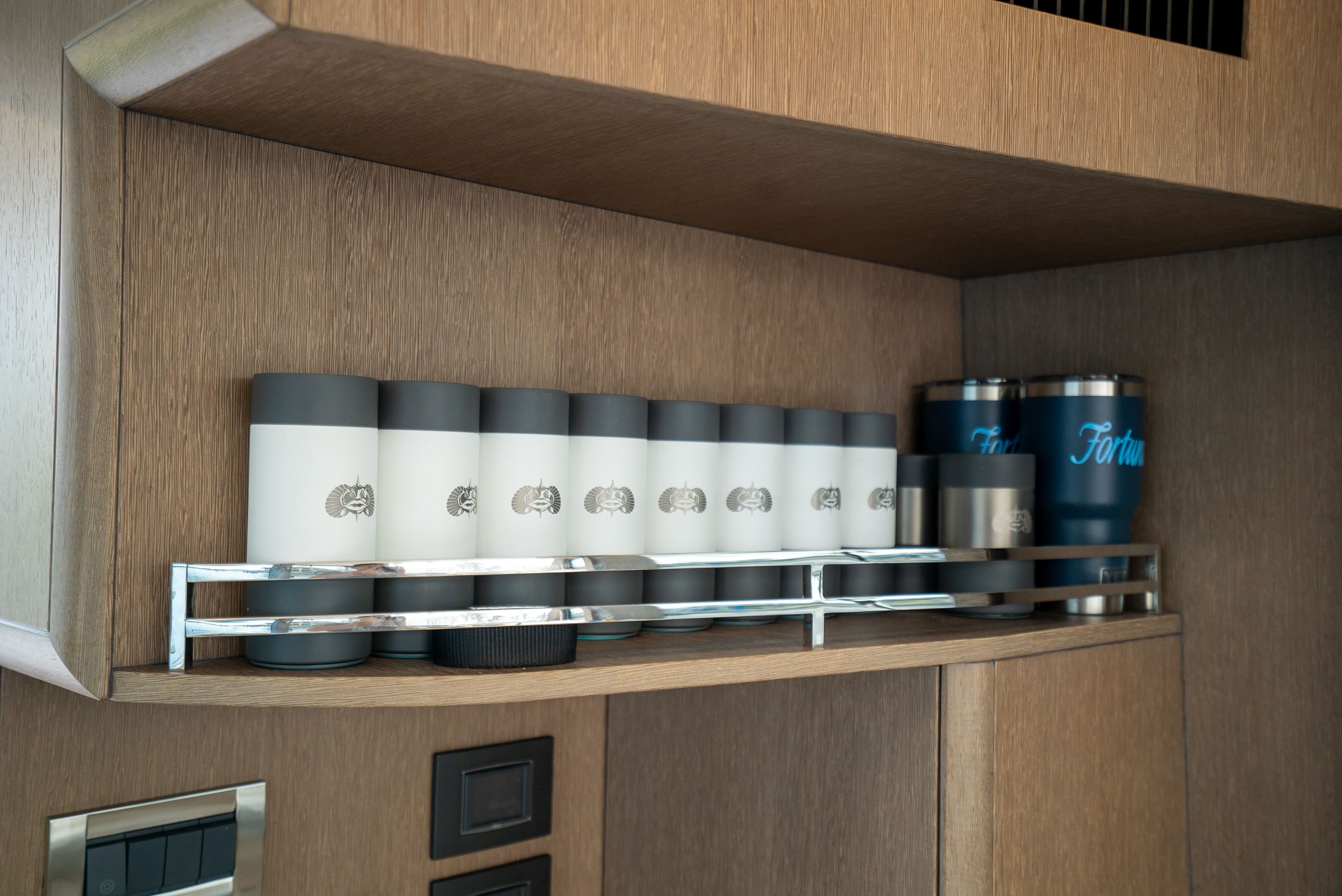 2022 Galeon 400 FLY Image Thumbnail #17