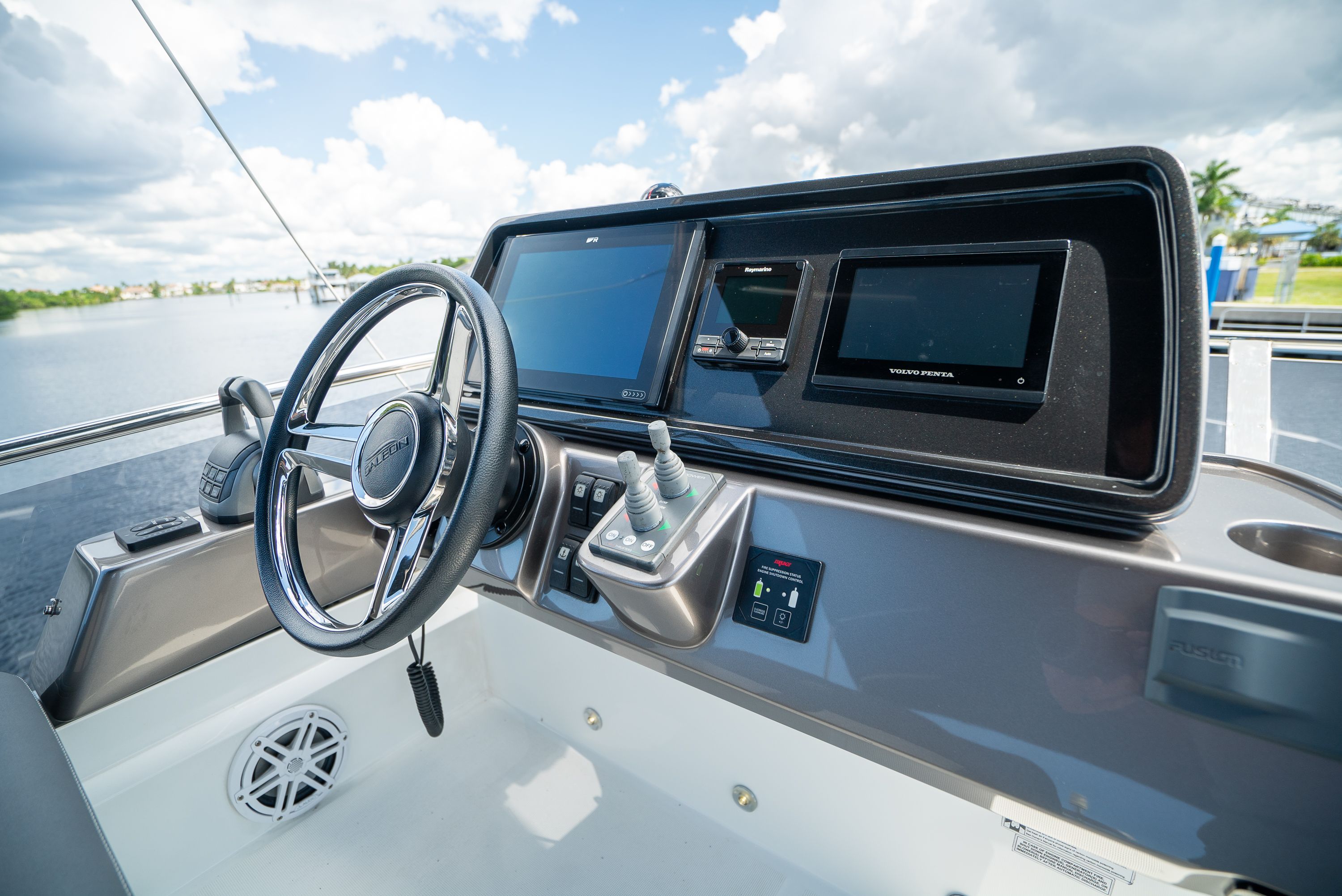 2022 Galeon 400 FLY Image Thumbnail #60