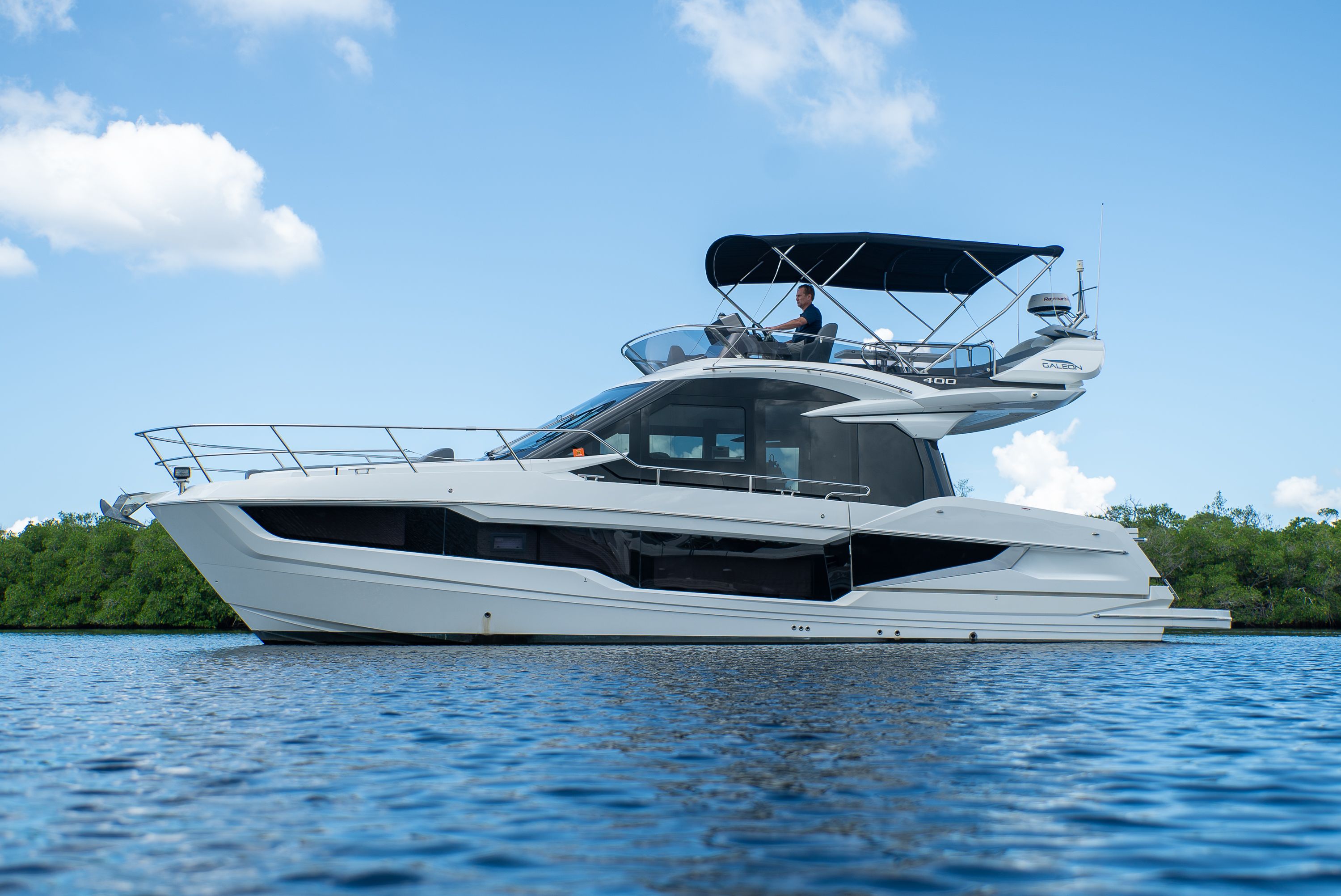 2022 Galeon 400 FLY Image Thumbnail #68