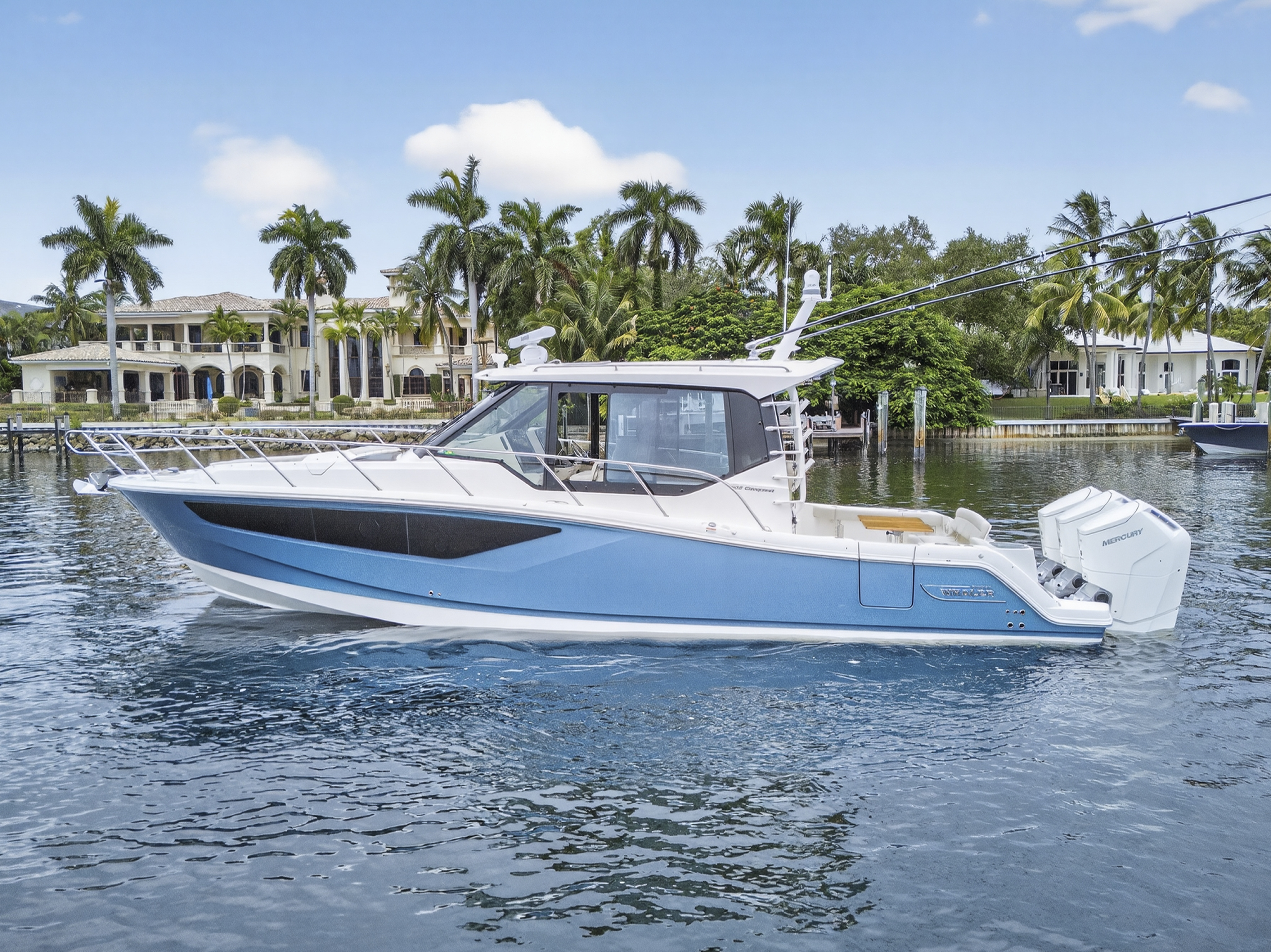 2024 Boston Whaler 405 CONQUEST Image Thumbnail #0