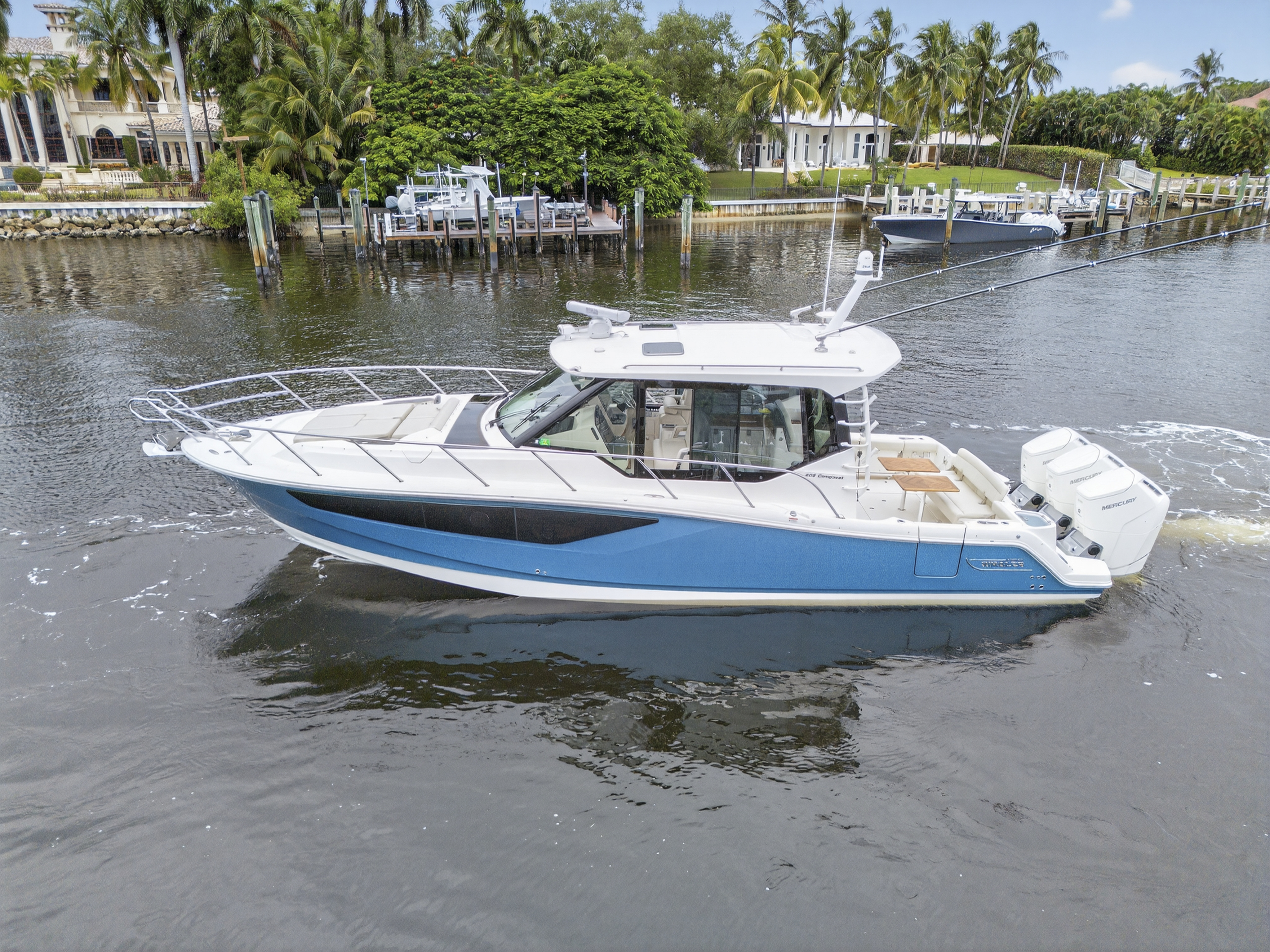 2024 Boston Whaler 405 CONQUEST Image Thumbnail #6
