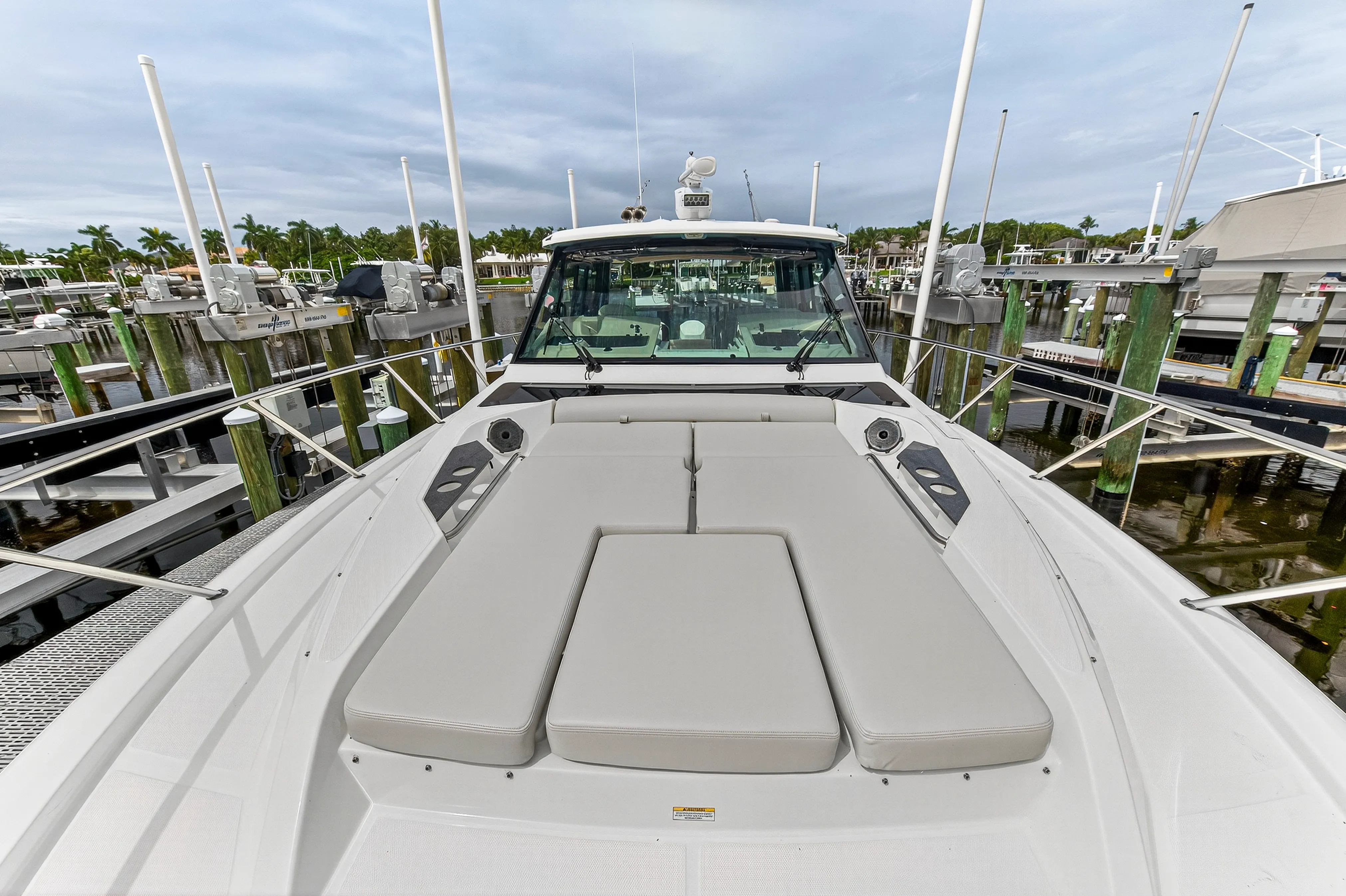 2024 Boston Whaler 405 CONQUEST Image Thumbnail #52