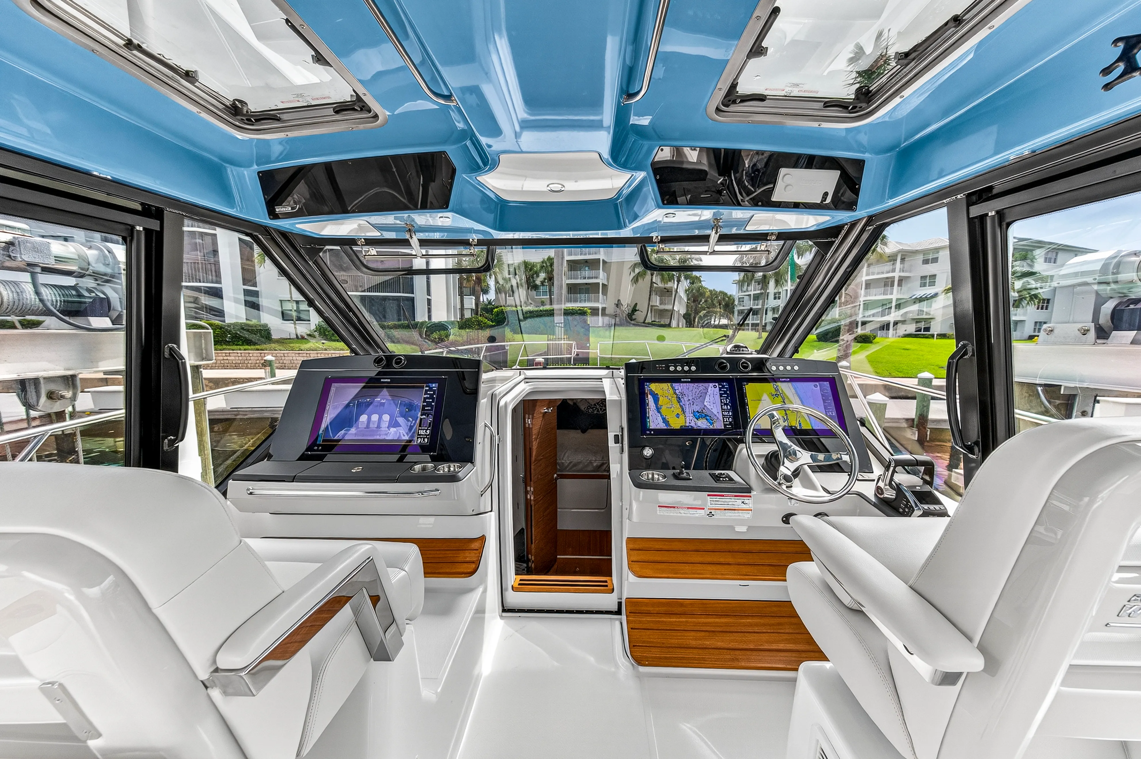 2024 Boston Whaler 405 CONQUEST Image Thumbnail #42
