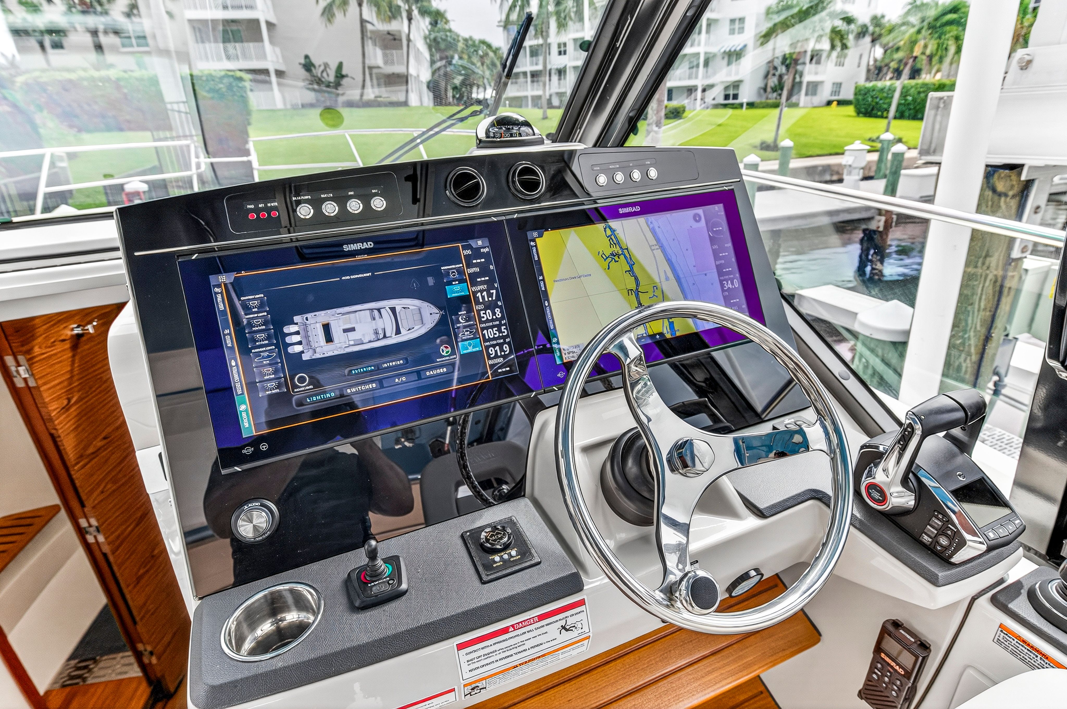 2024 Boston Whaler 405 CONQUEST Image Thumbnail #44