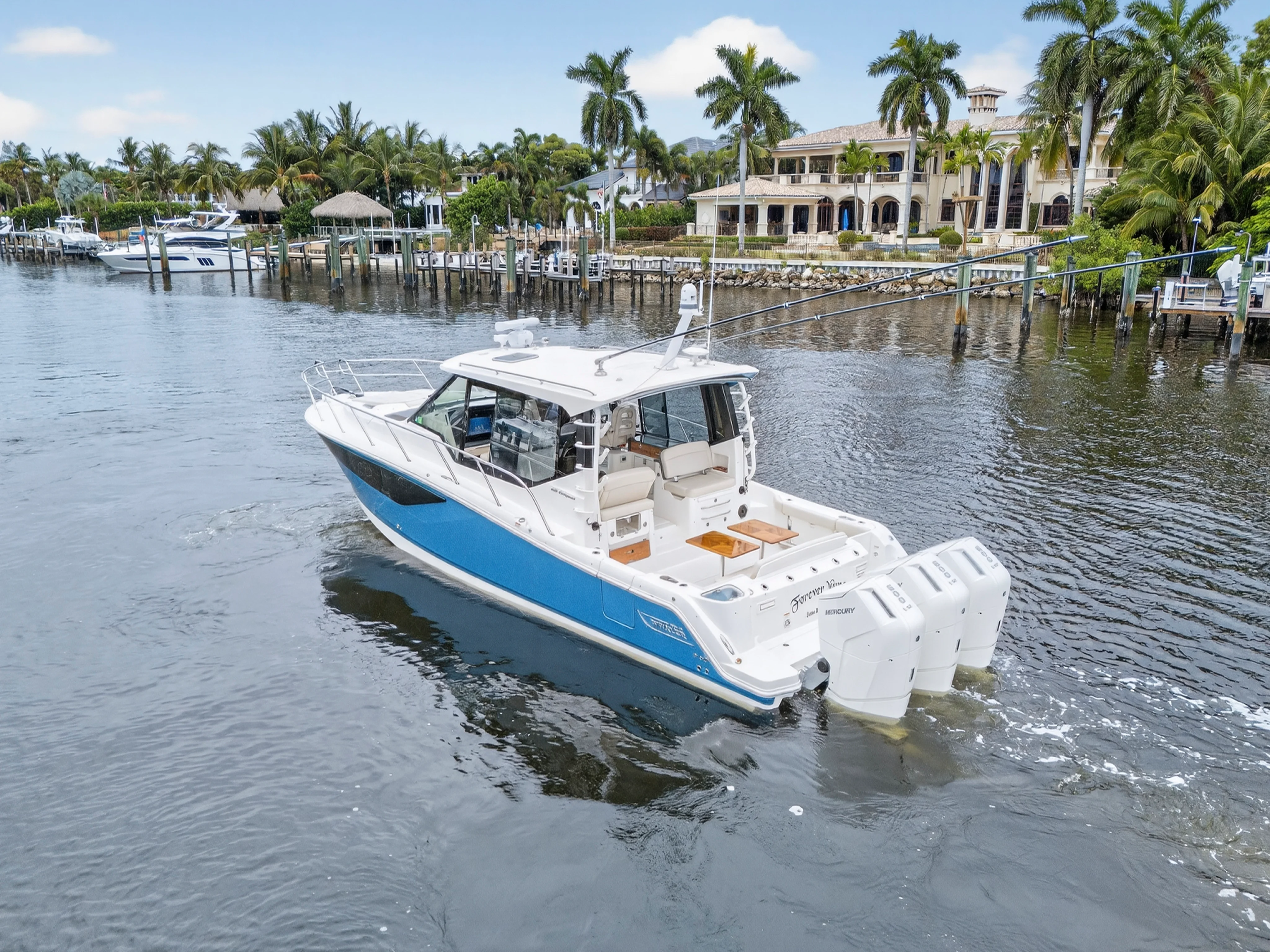 2024 Boston Whaler 405 CONQUEST Image Thumbnail #5